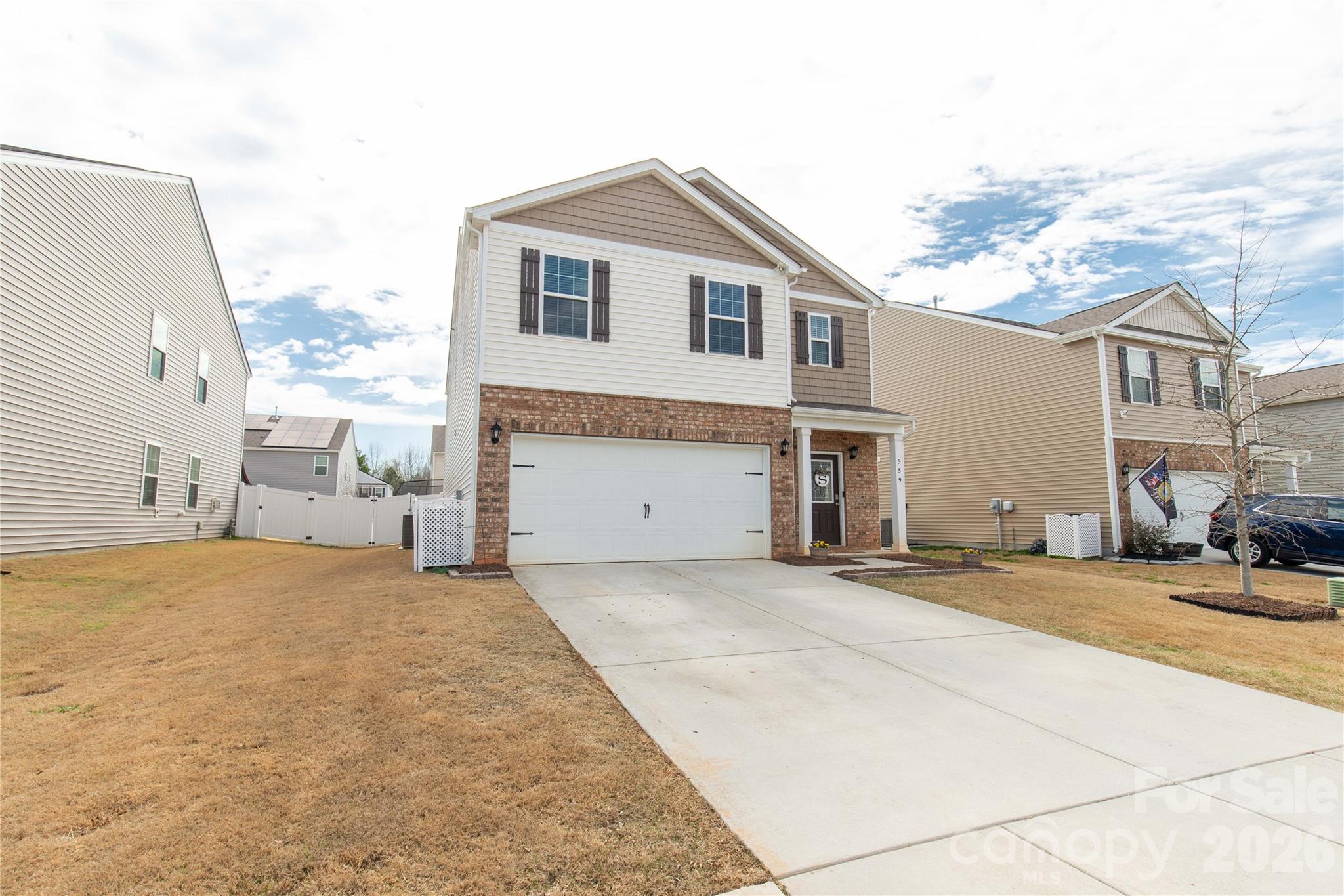 559 King Clover Lane — Clover