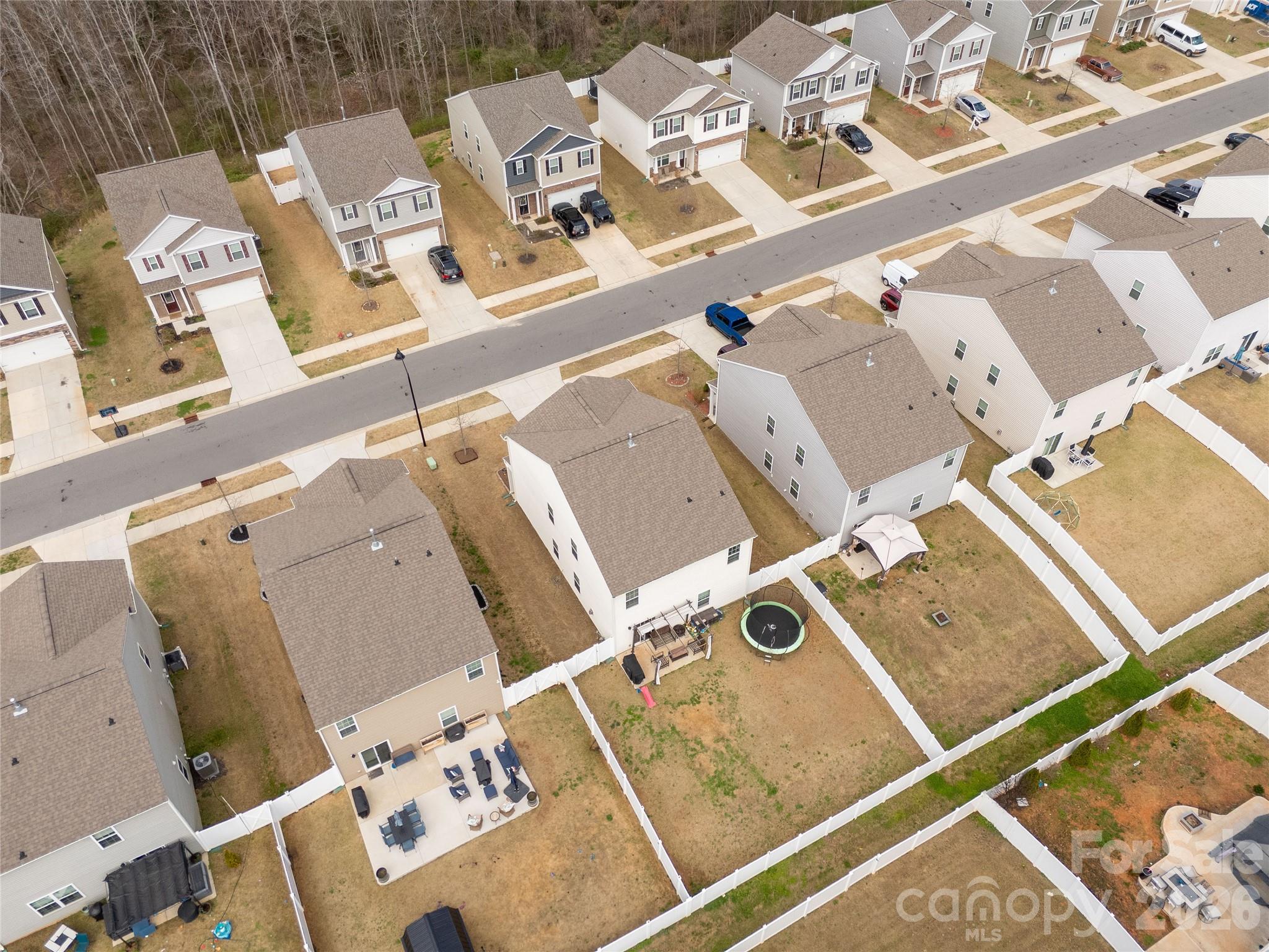 559 King Clover Lane — Clover