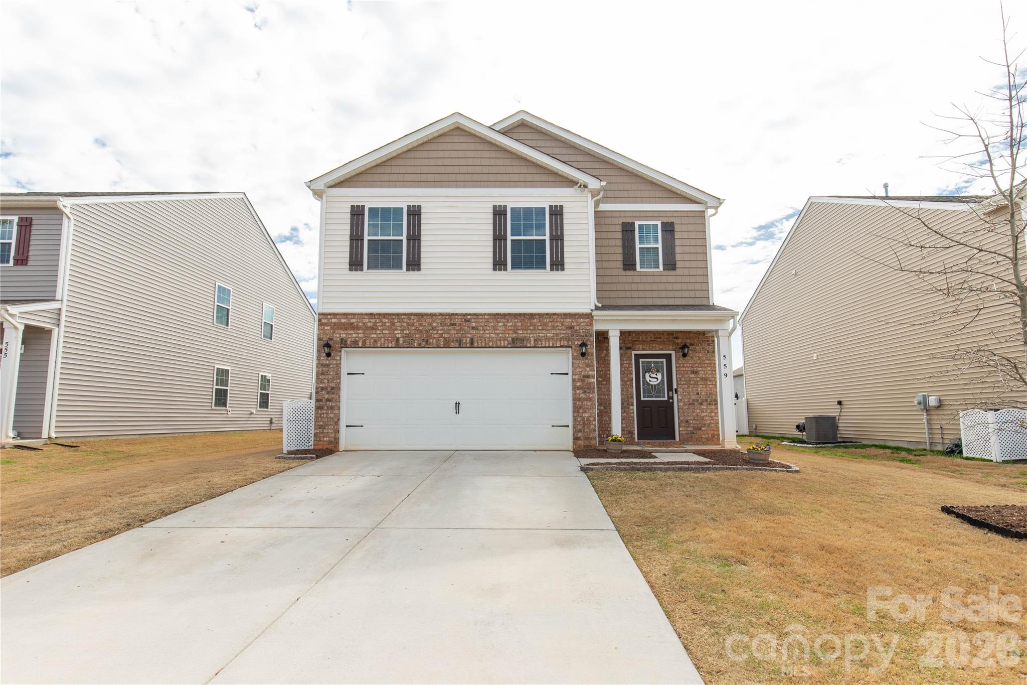 559 King Clover Lane — Clover