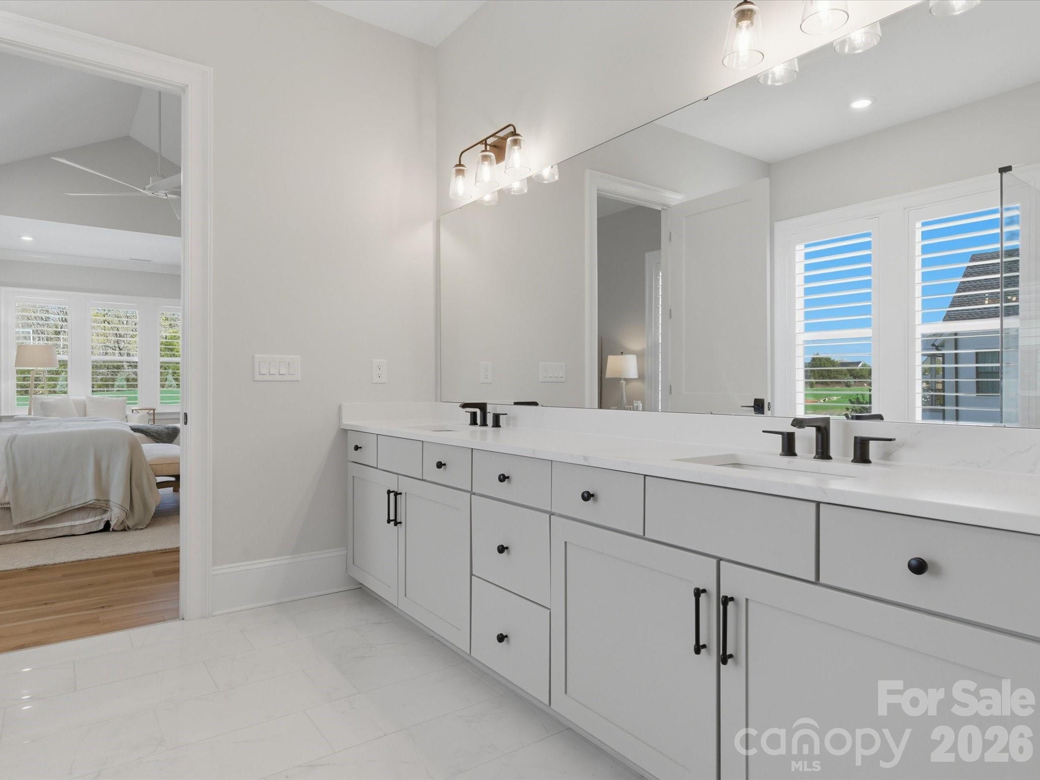 1008 Broadmoor Drive — Marvin