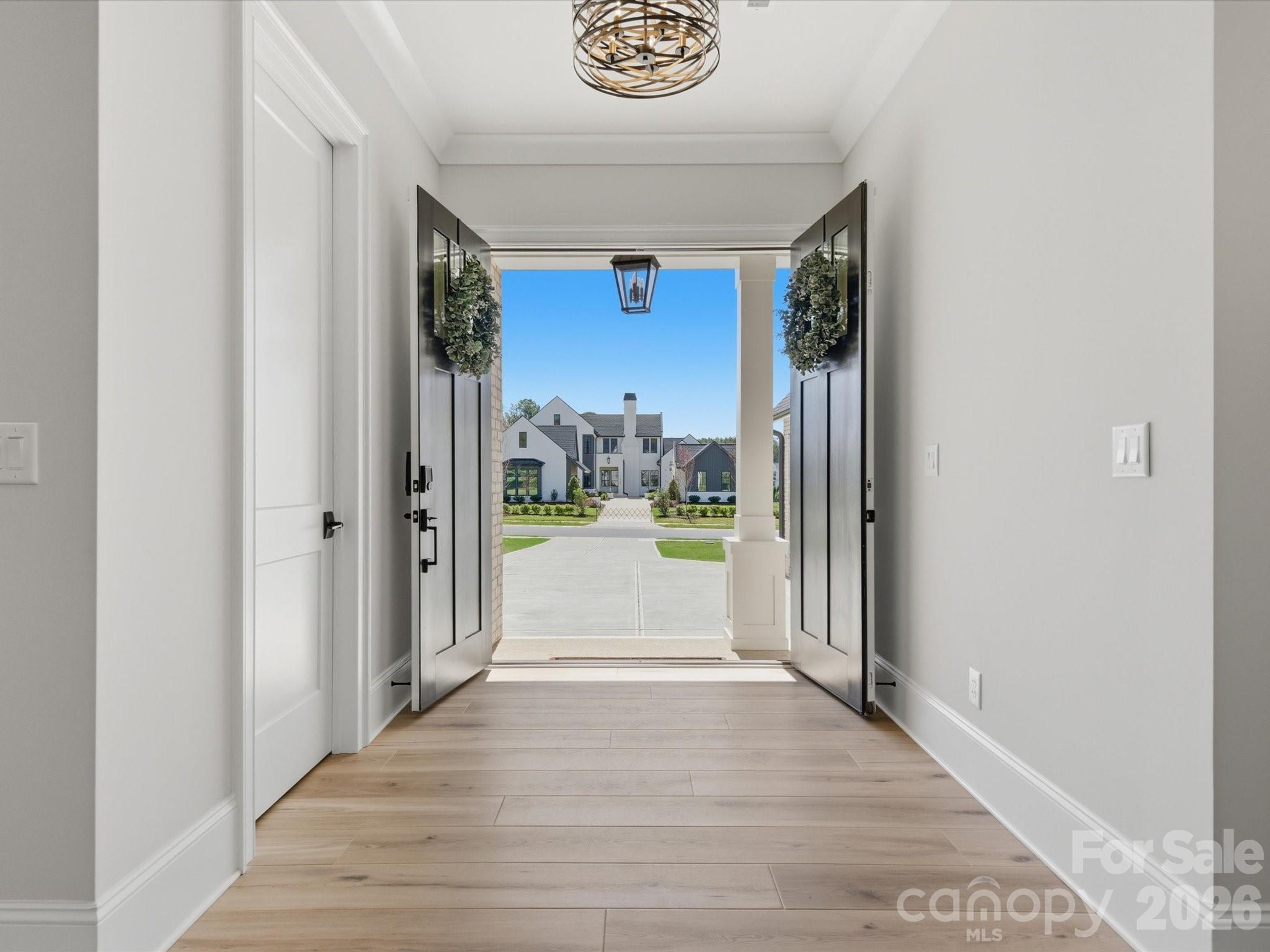 1008 Broadmoor Drive — Marvin