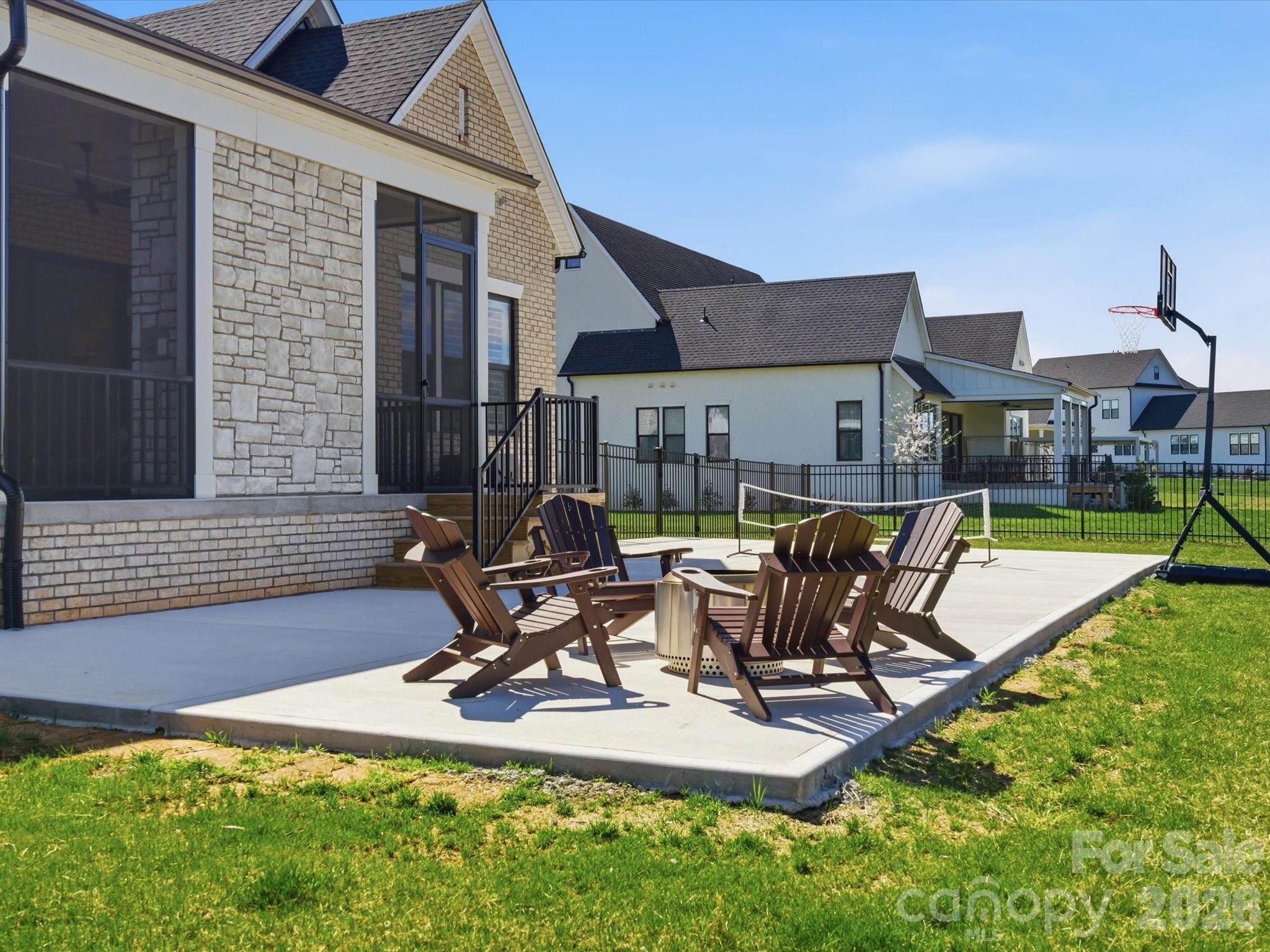 1008 Broadmoor Drive — Marvin