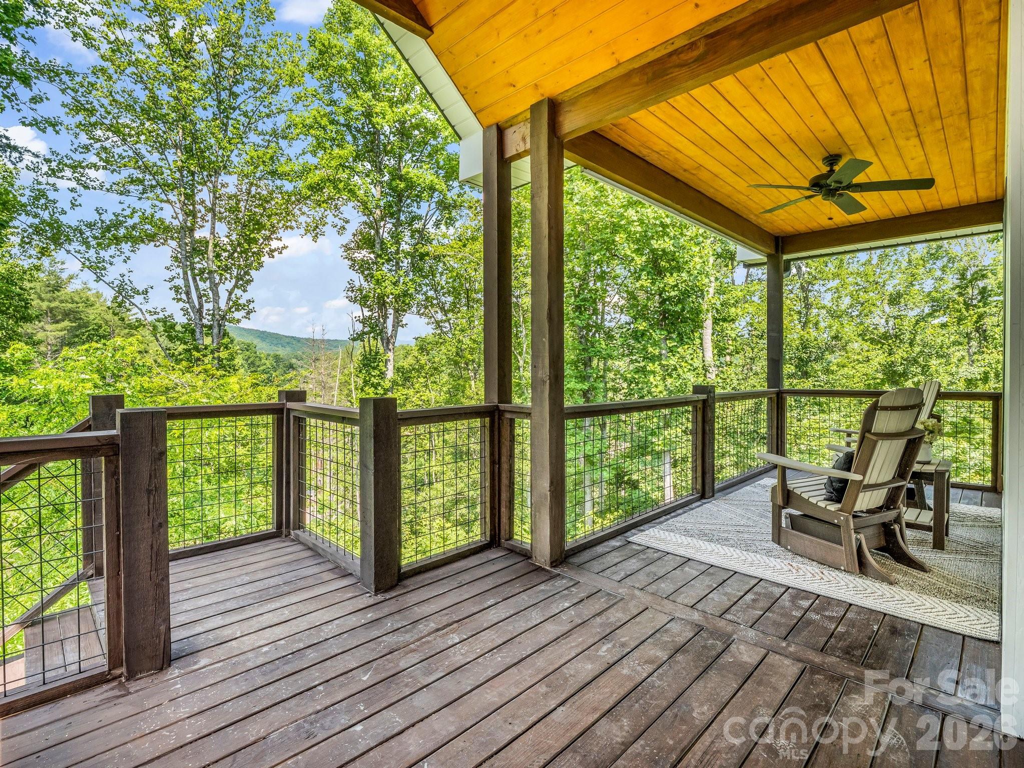 5717 Turnpike Road — Horse Shoe