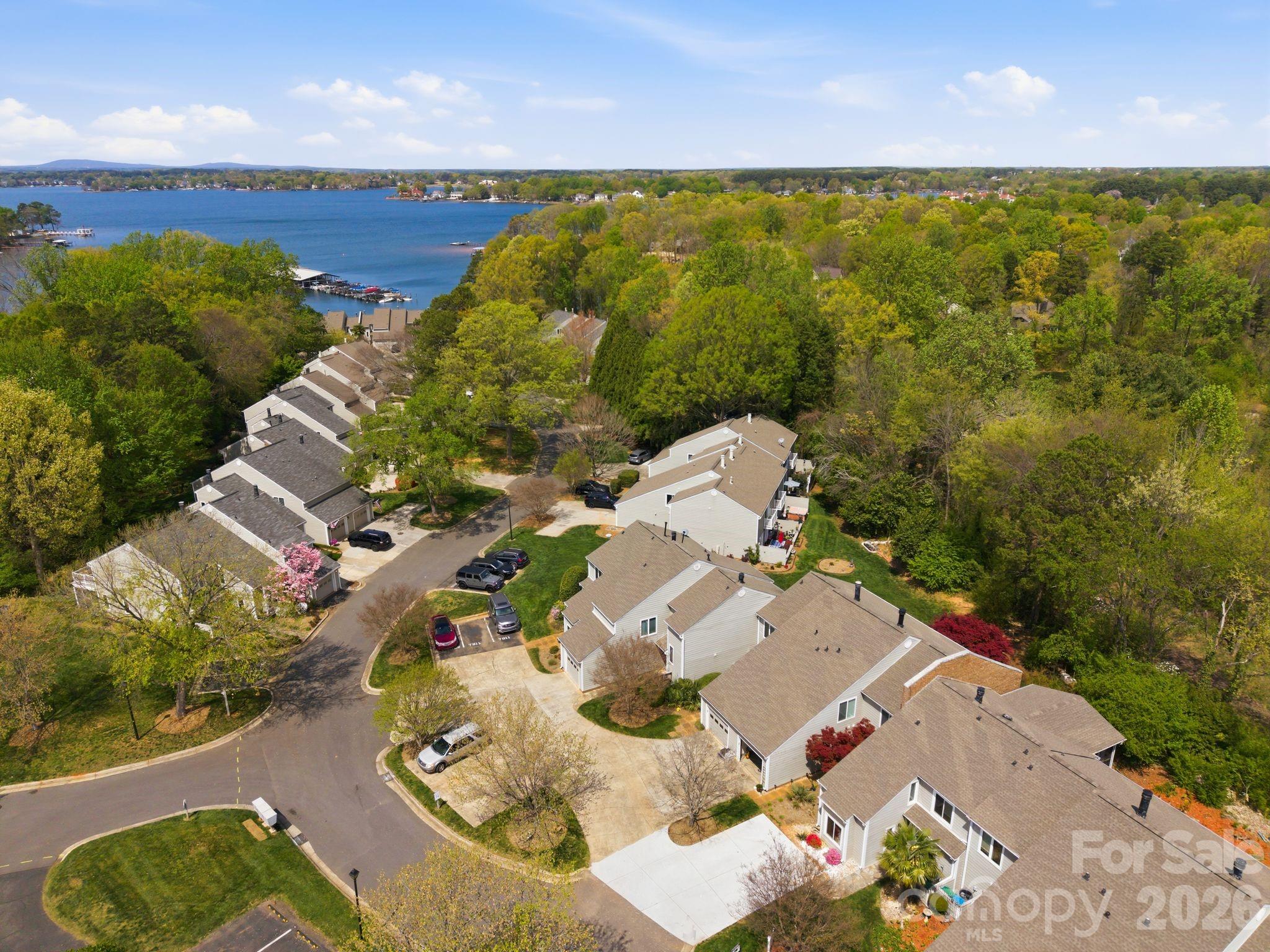 7613 Mariner Cove Drive — Cornelius