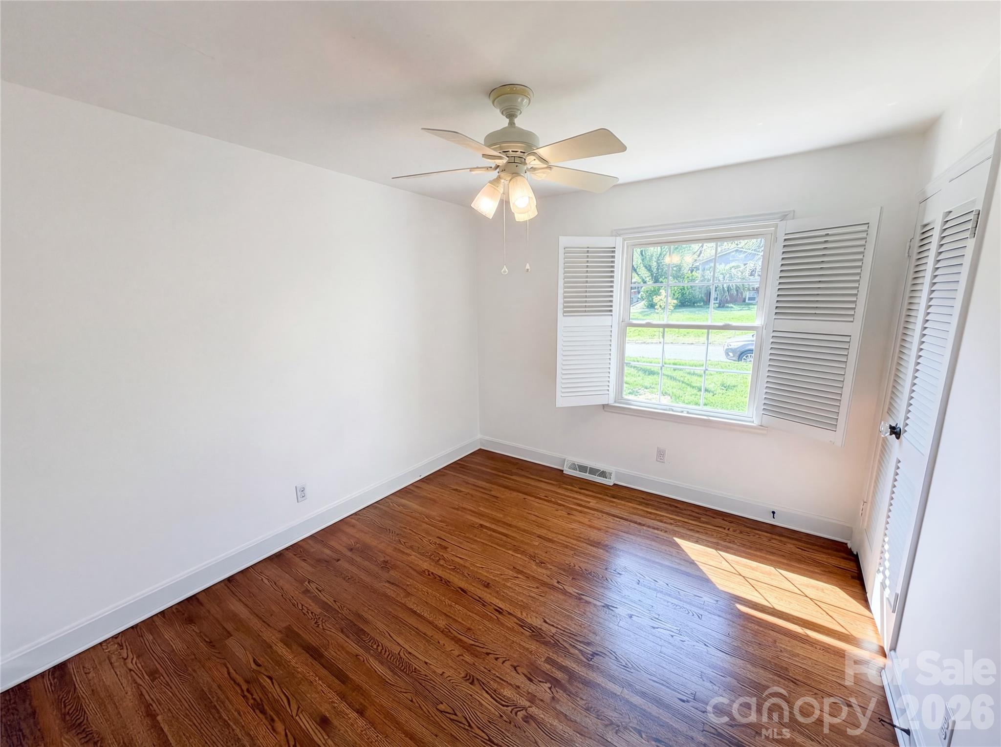6621 Starcrest Drive — Charlotte