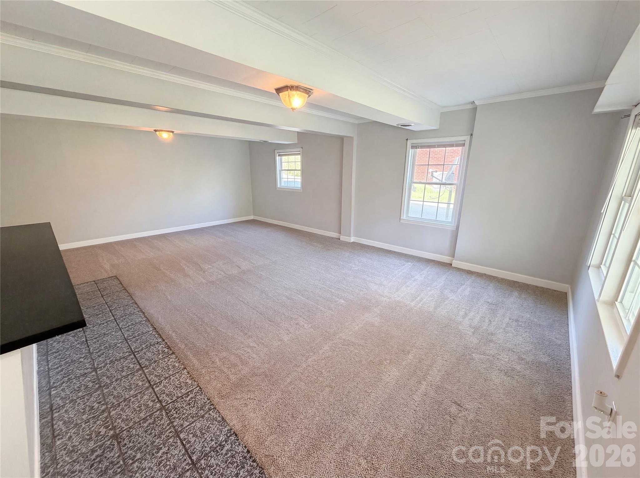 6621 Starcrest Drive — Charlotte
