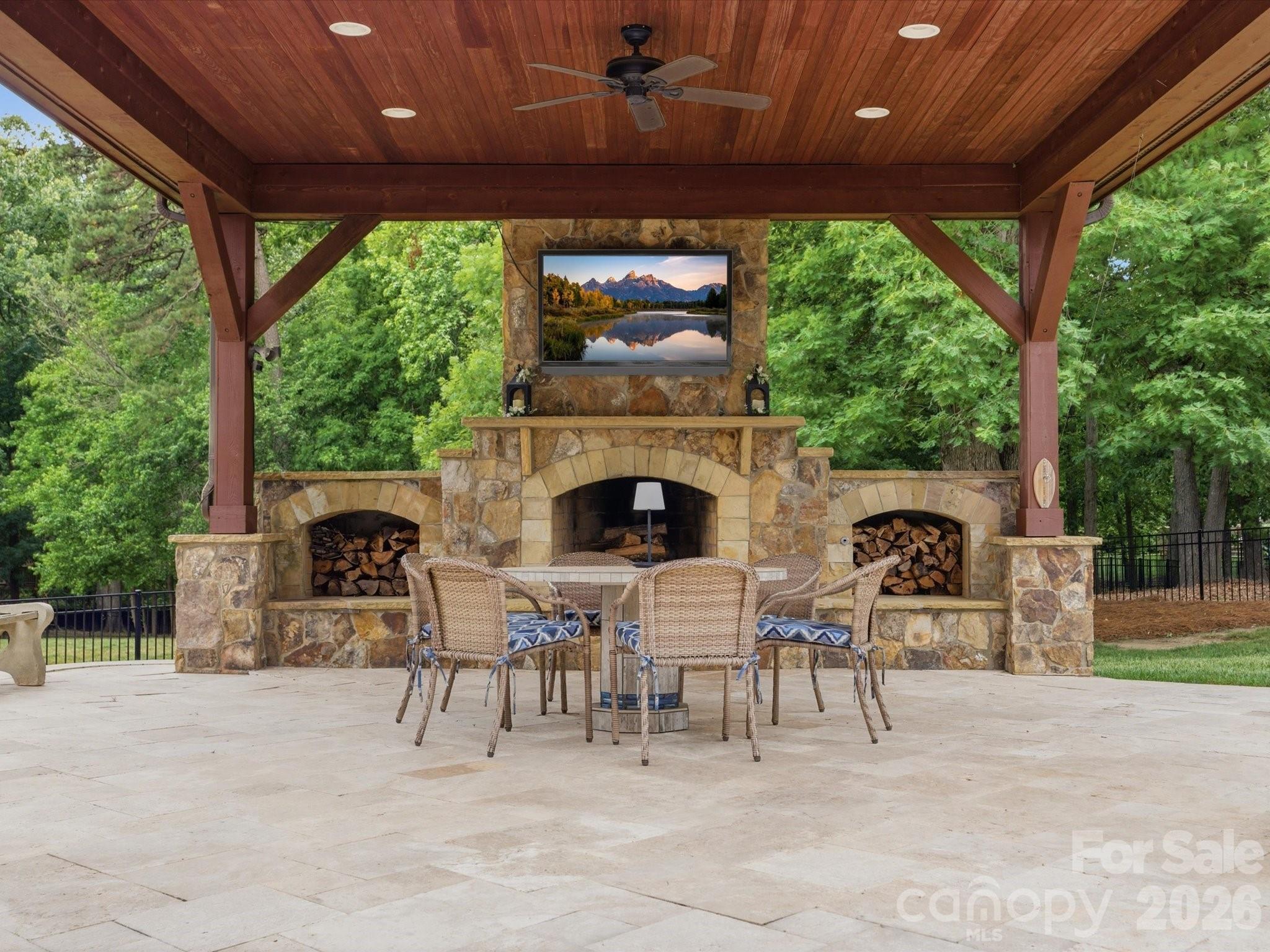 1269 Delaney Drive — Weddington