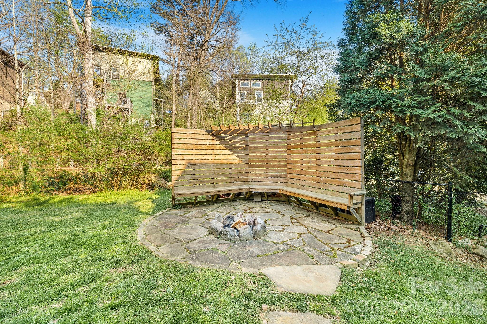 156 Bradley Street — Asheville