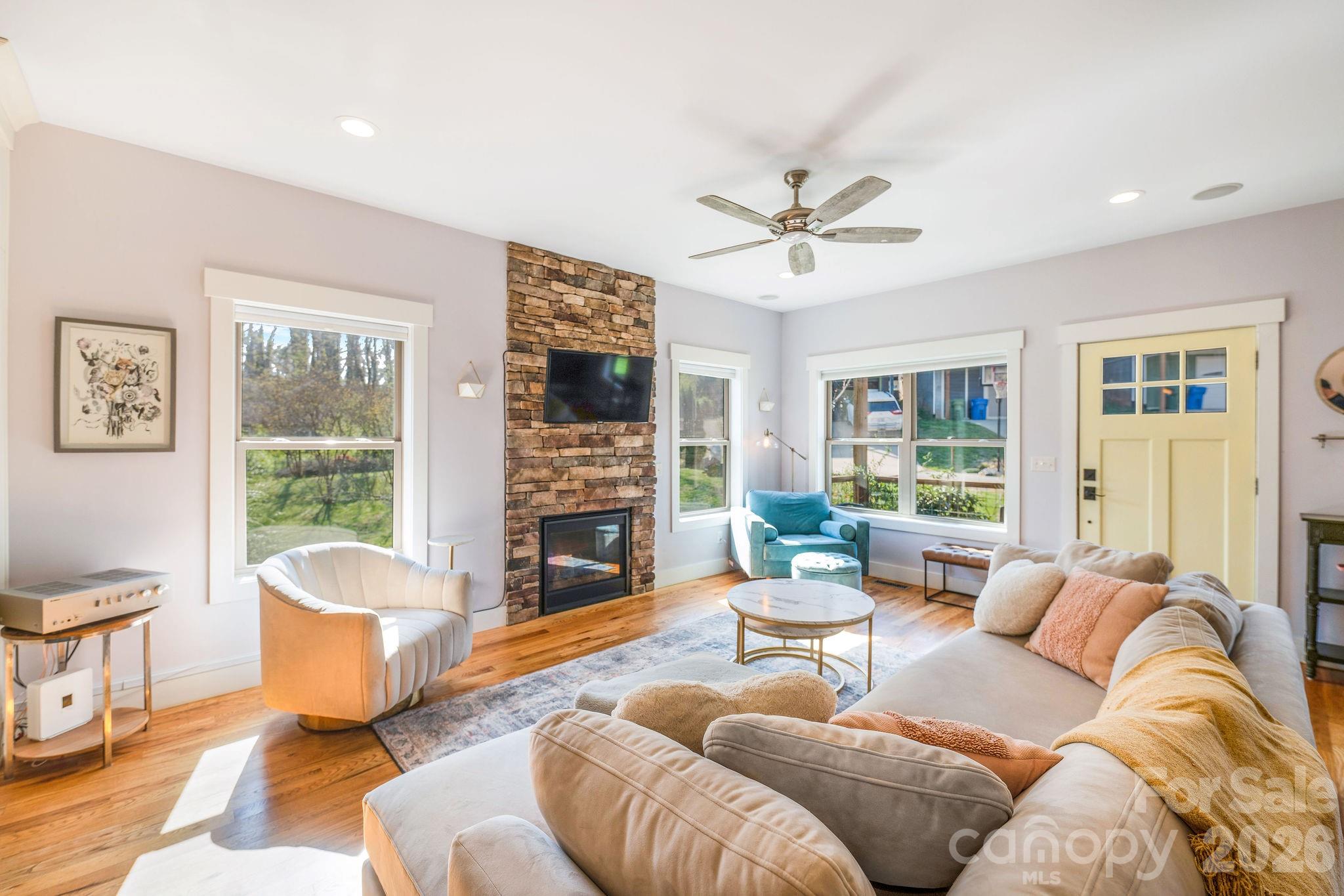 156 Bradley Street — Asheville