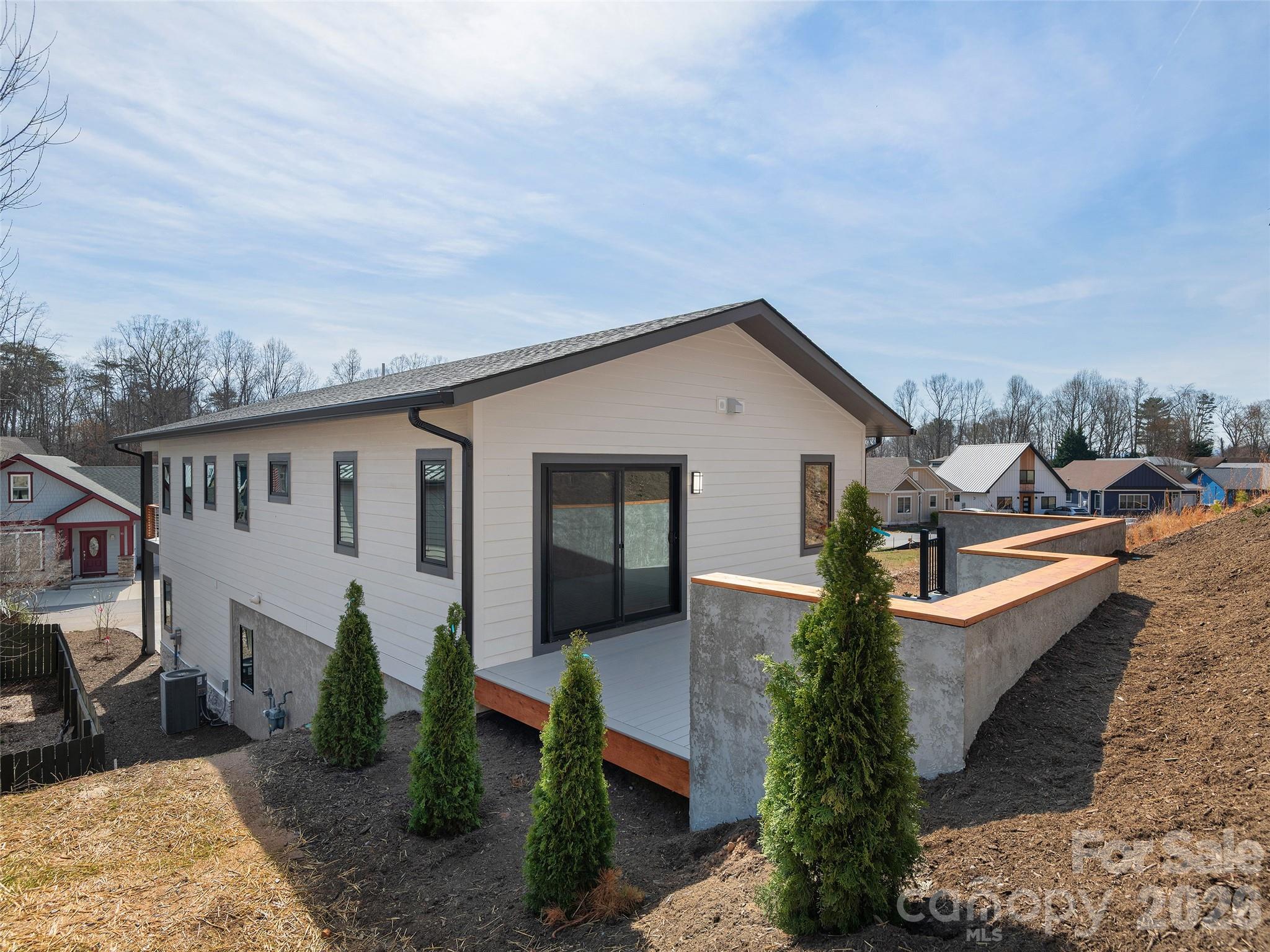 50 Verde Drive — Asheville