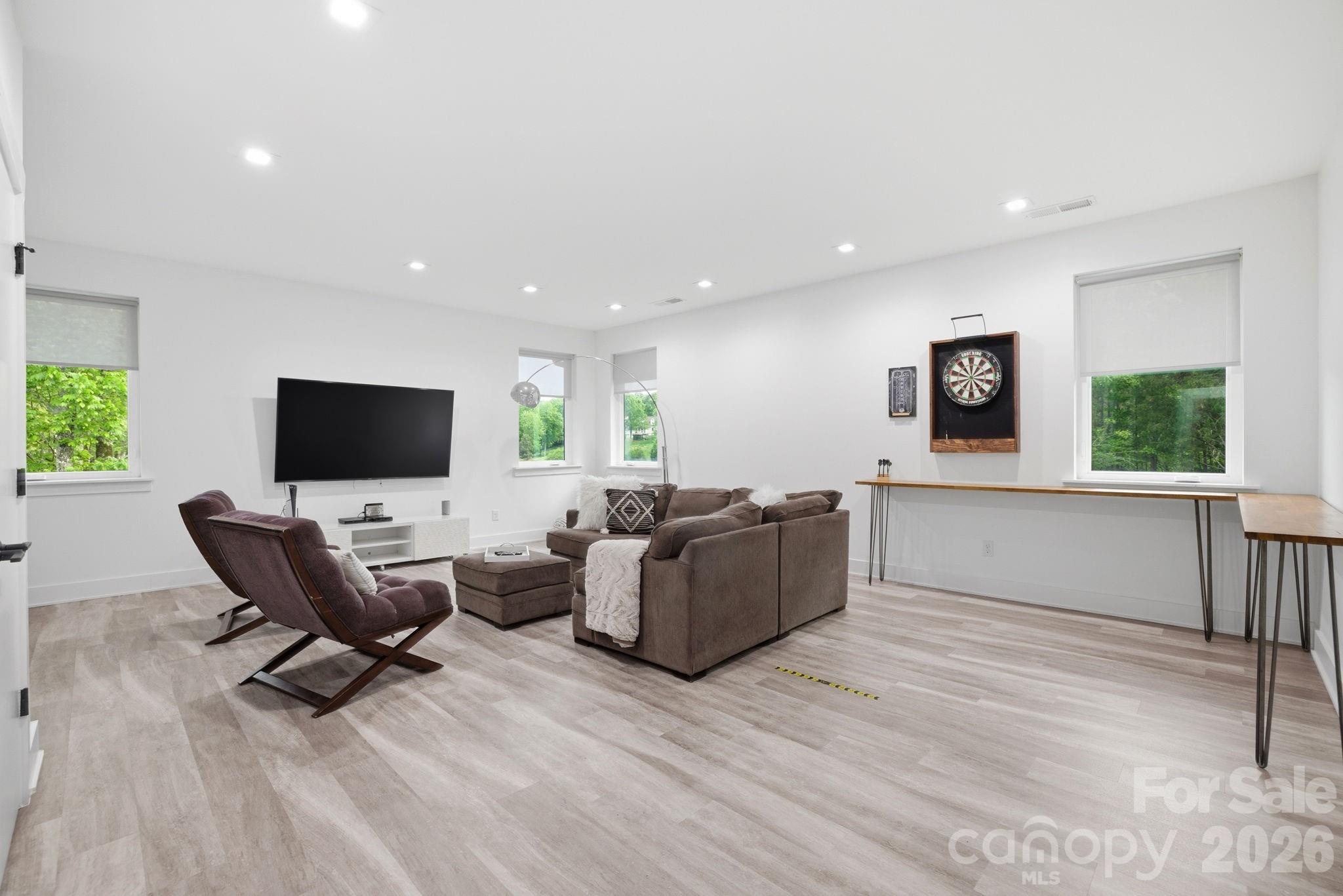 4004 Oldstone Forest Drive — Waxhaw