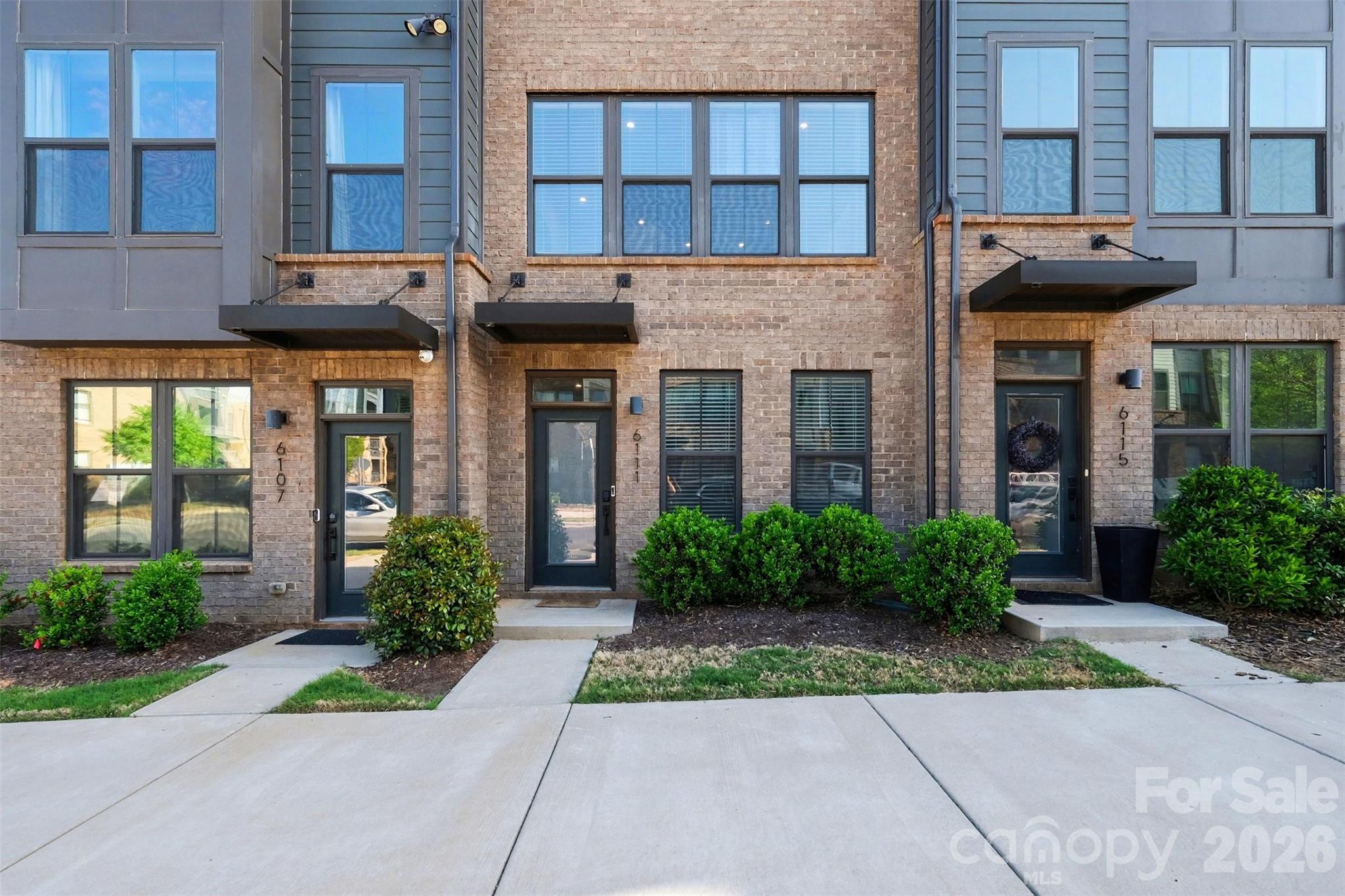 6111 Station Crossing Avenue — Charlotte