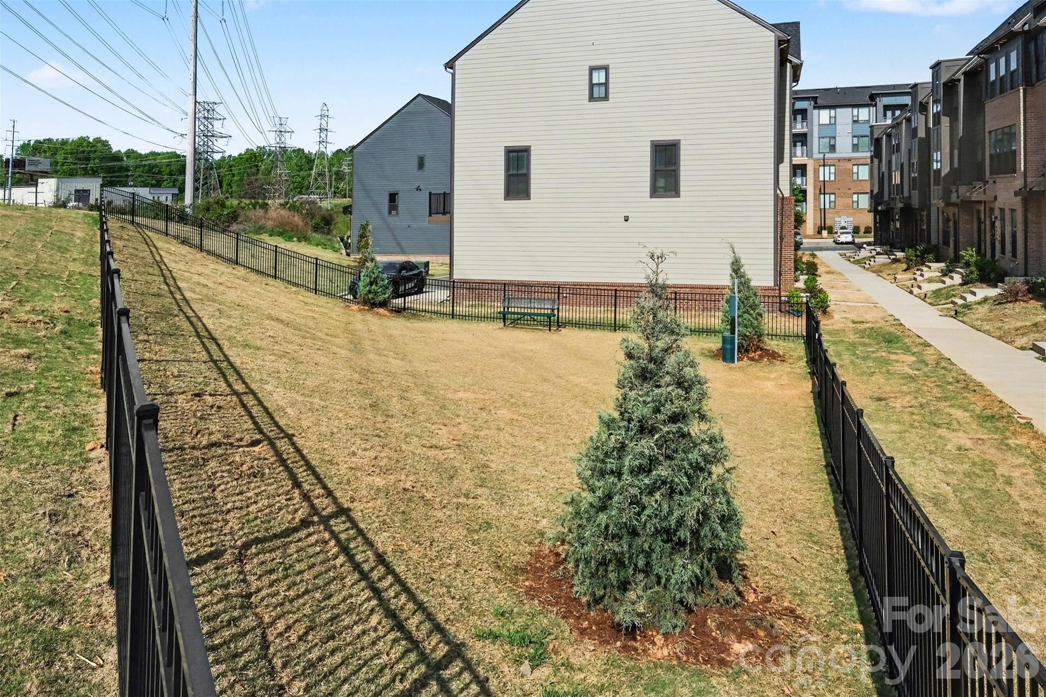 6111 Station Crossing Avenue — Charlotte