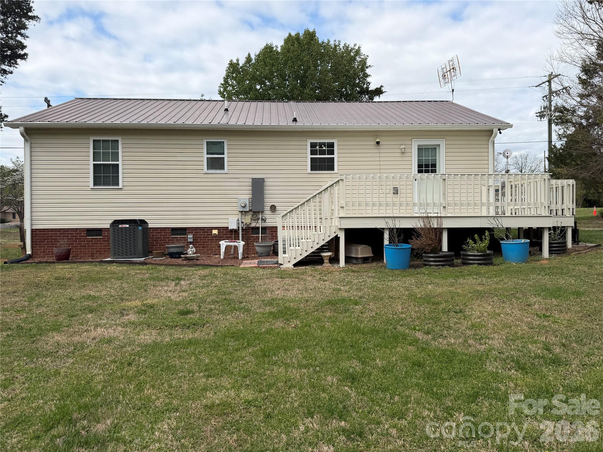 7645 Bringle Ferry Road — Salisbury