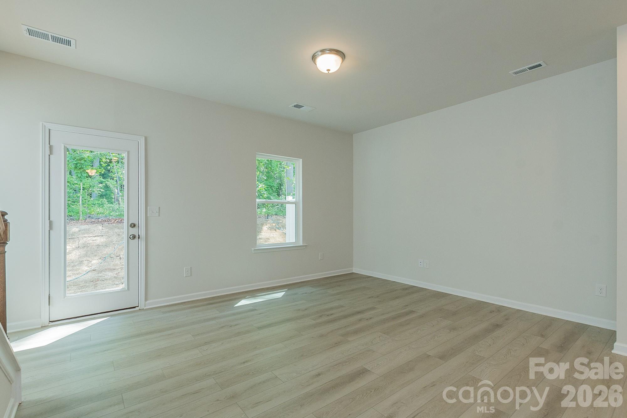 5628 Ringneck Road — Charlotte