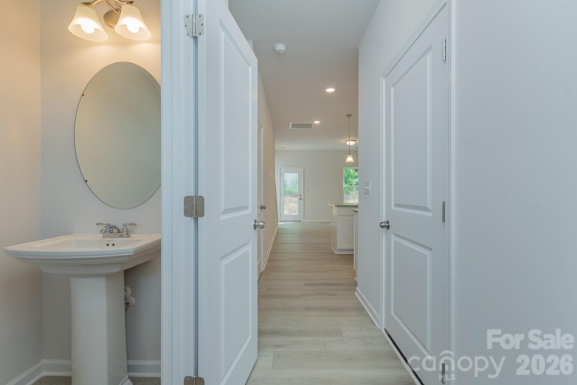 5628 Ringneck Road — Charlotte