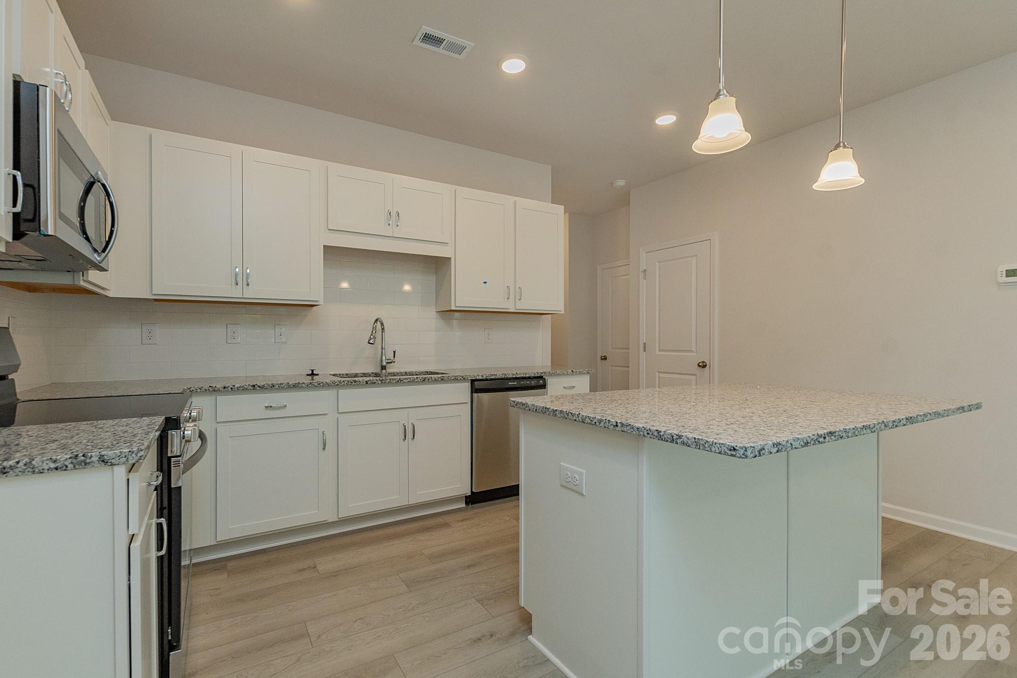 5628 Ringneck Road — Charlotte