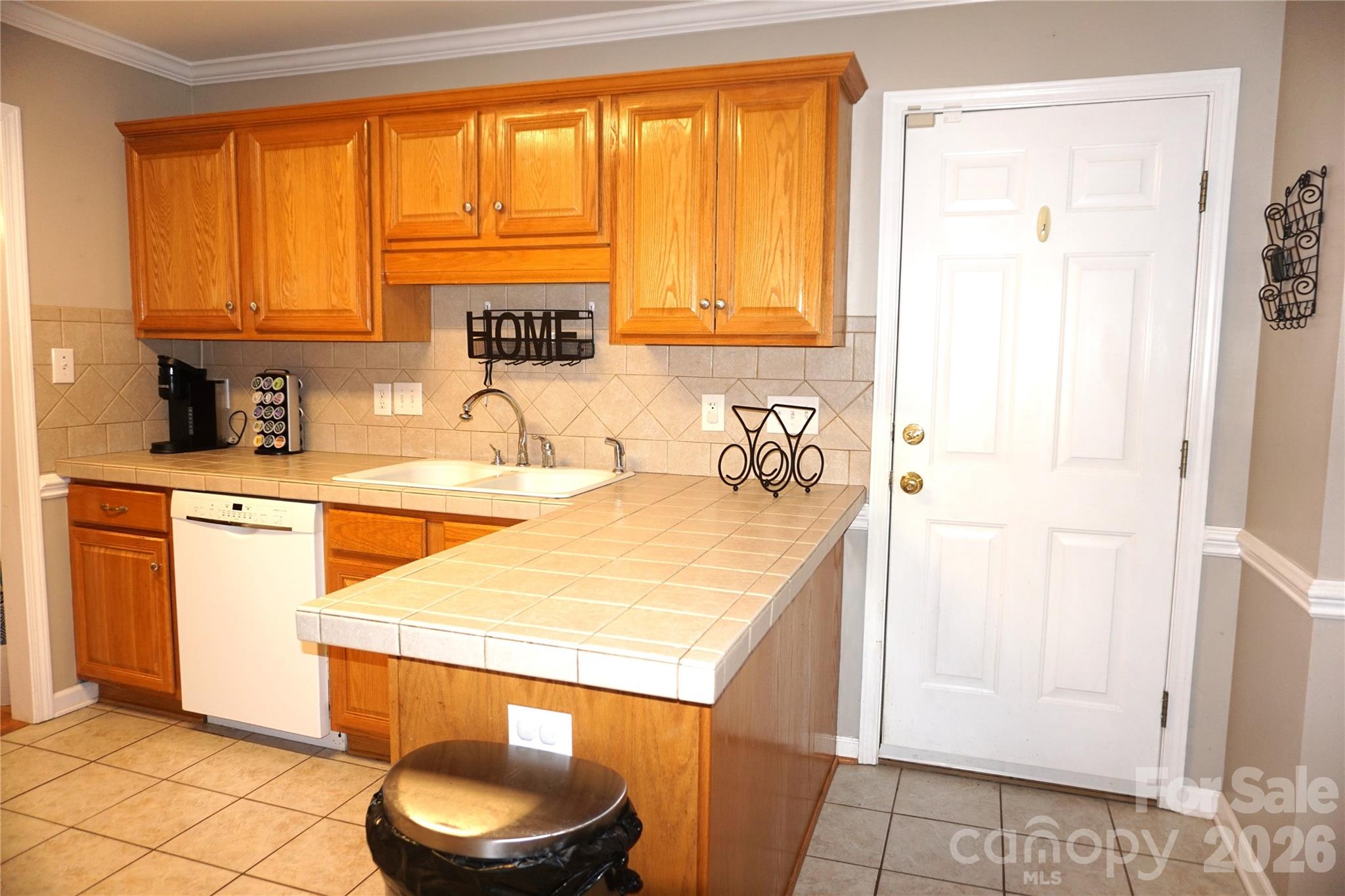 3770 Church Hill Lane — Maiden