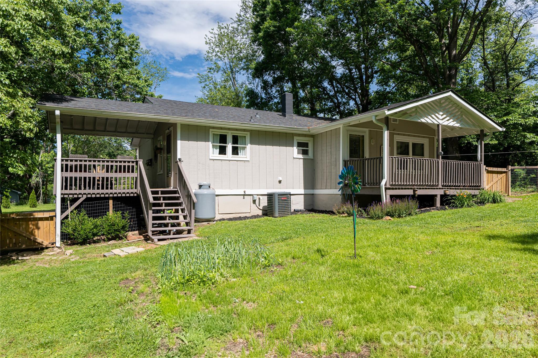 345 Lower Grassy Branch Road — Asheville