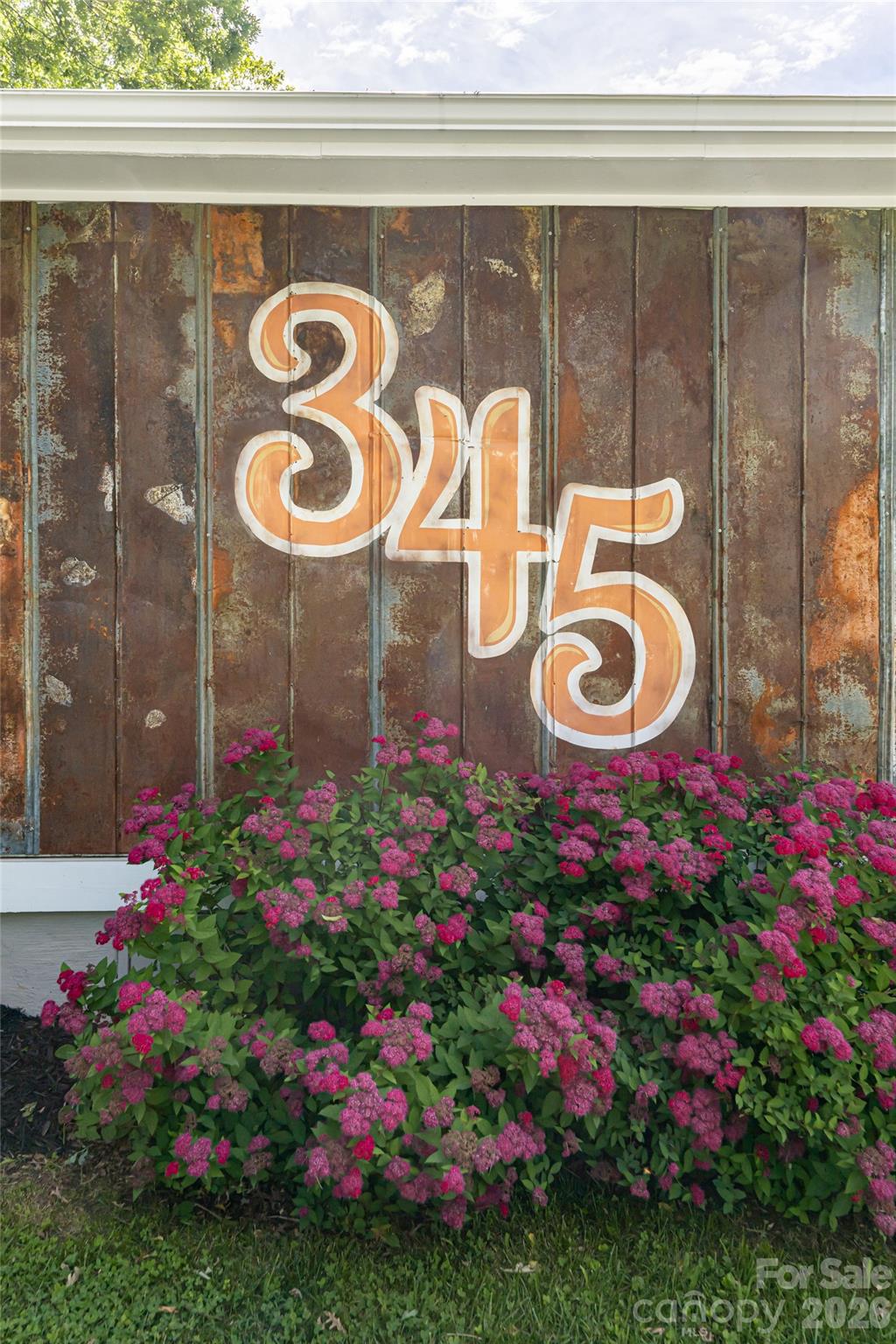 345 Lower Grassy Branch Road — Asheville