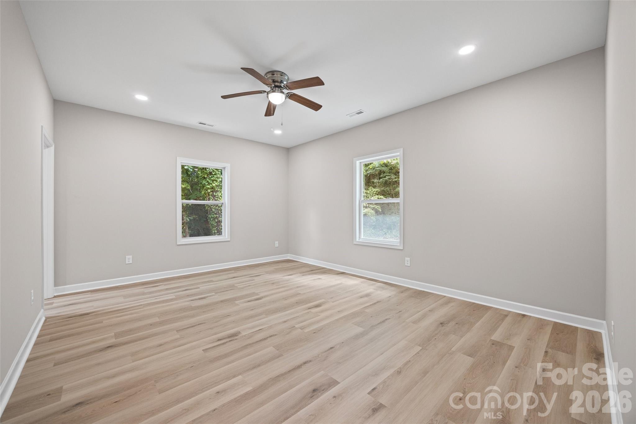 343 Oak Street — York