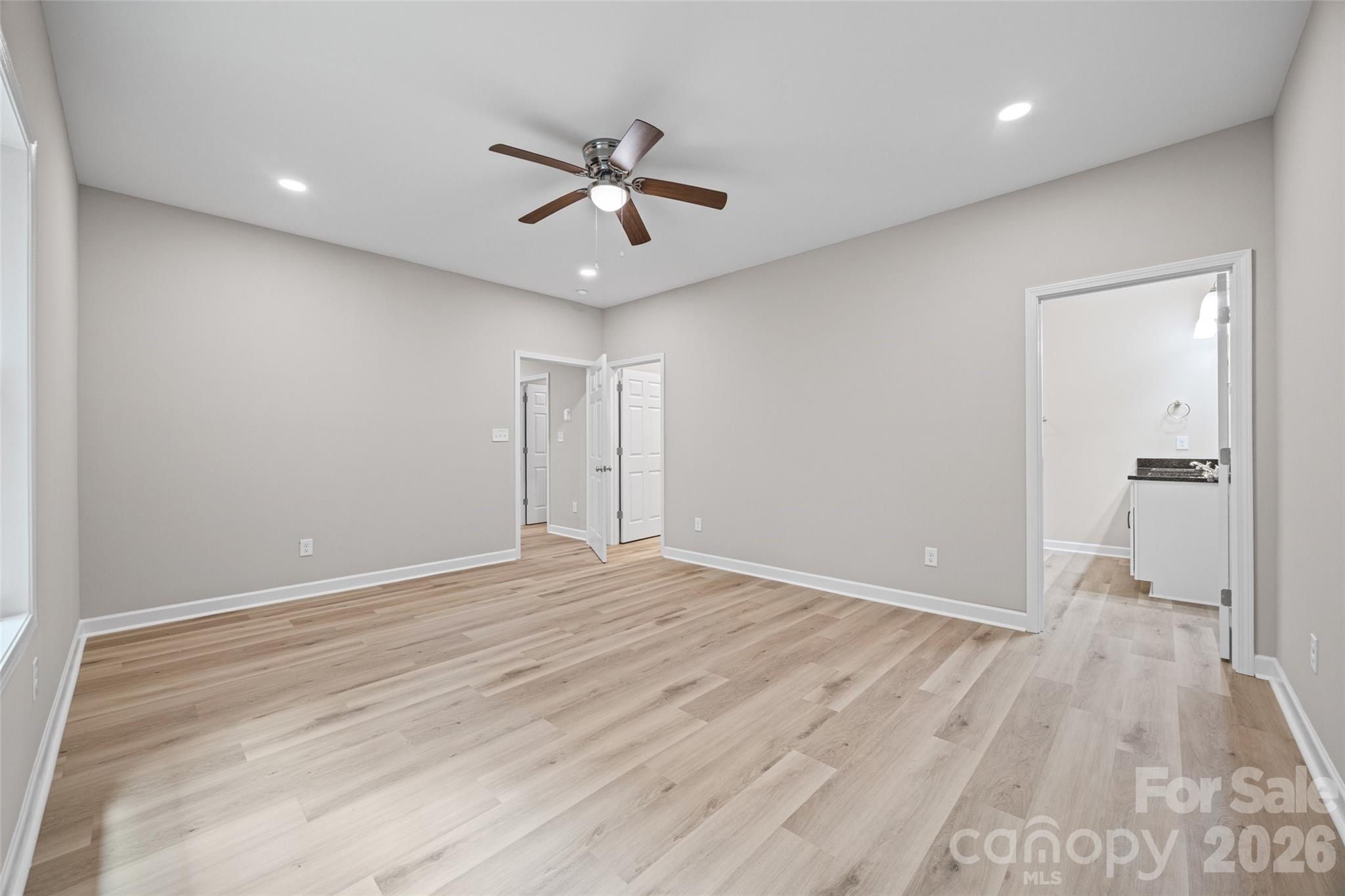 343 Oak Street — York