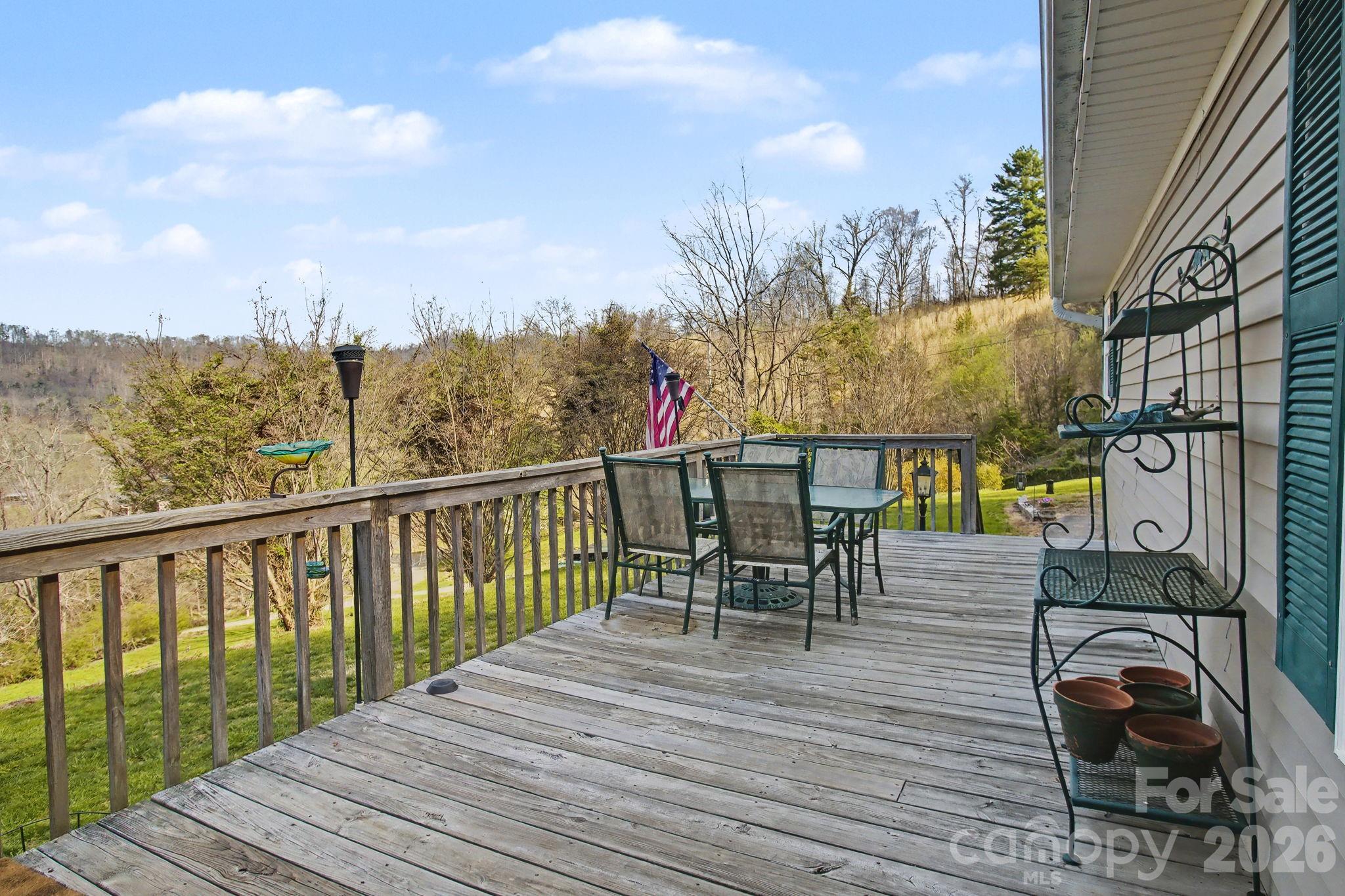 74 Chambers Road — Weaverville