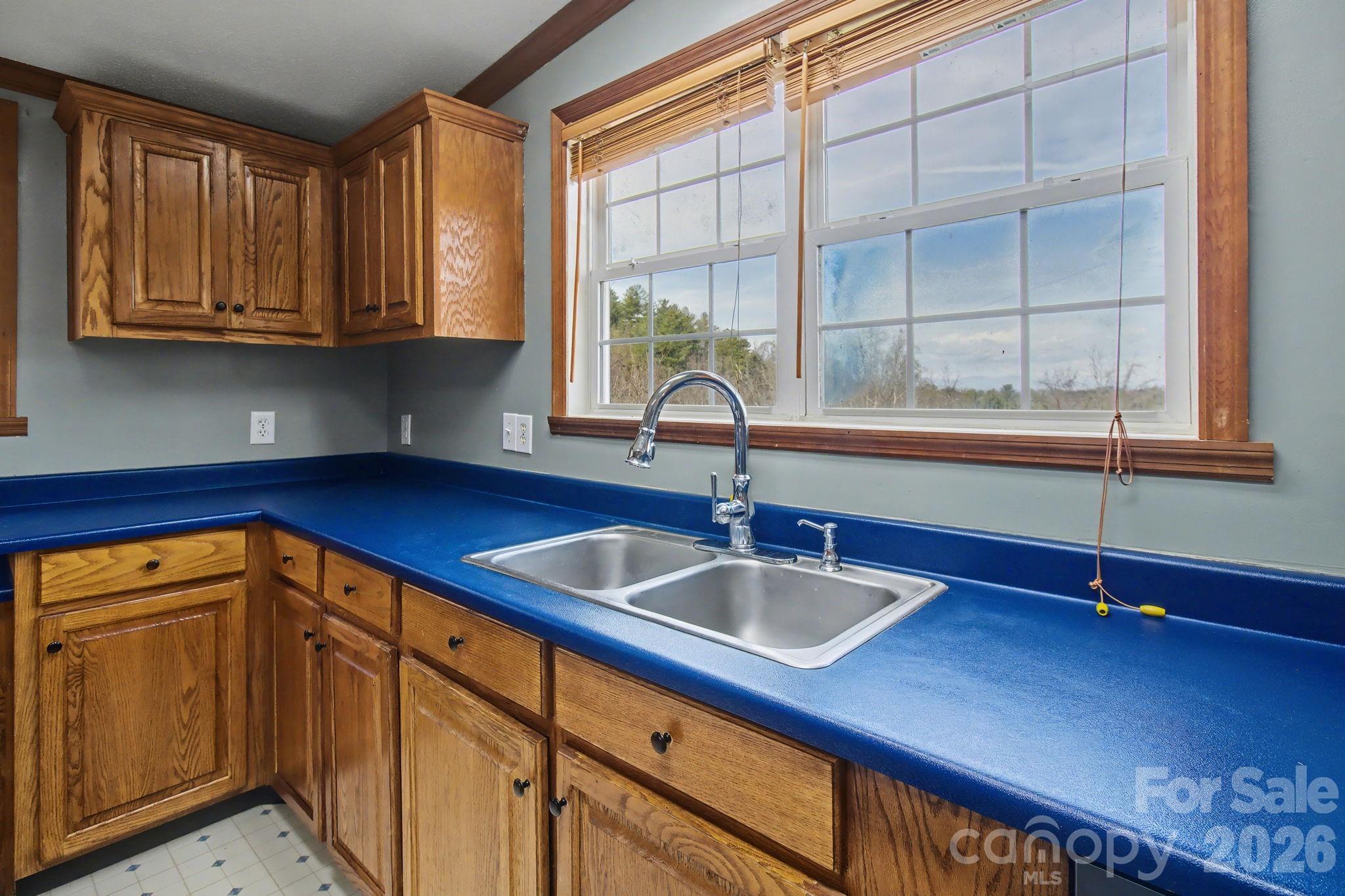 74 Chambers Road — Weaverville