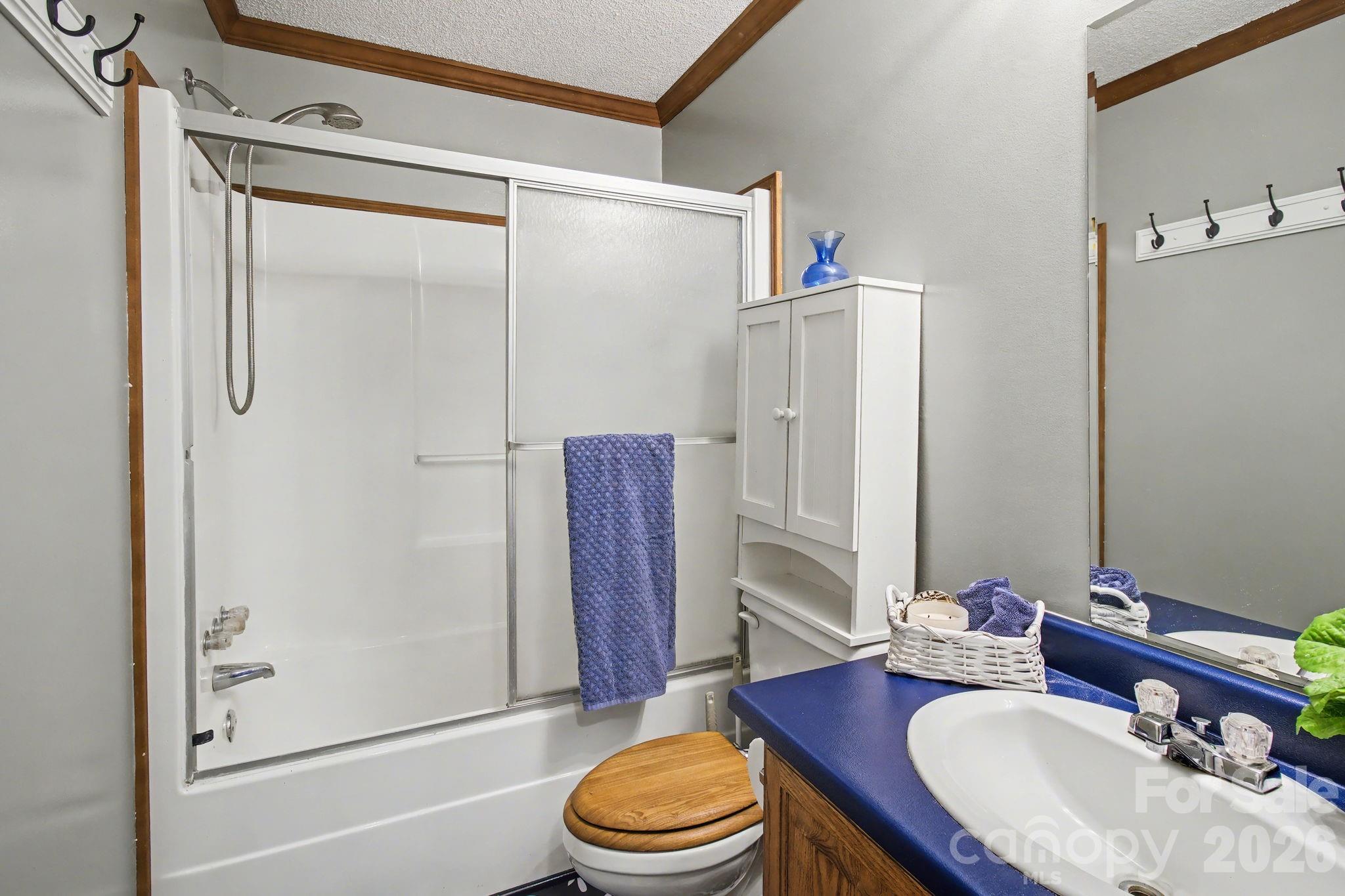 74 Chambers Road — Weaverville