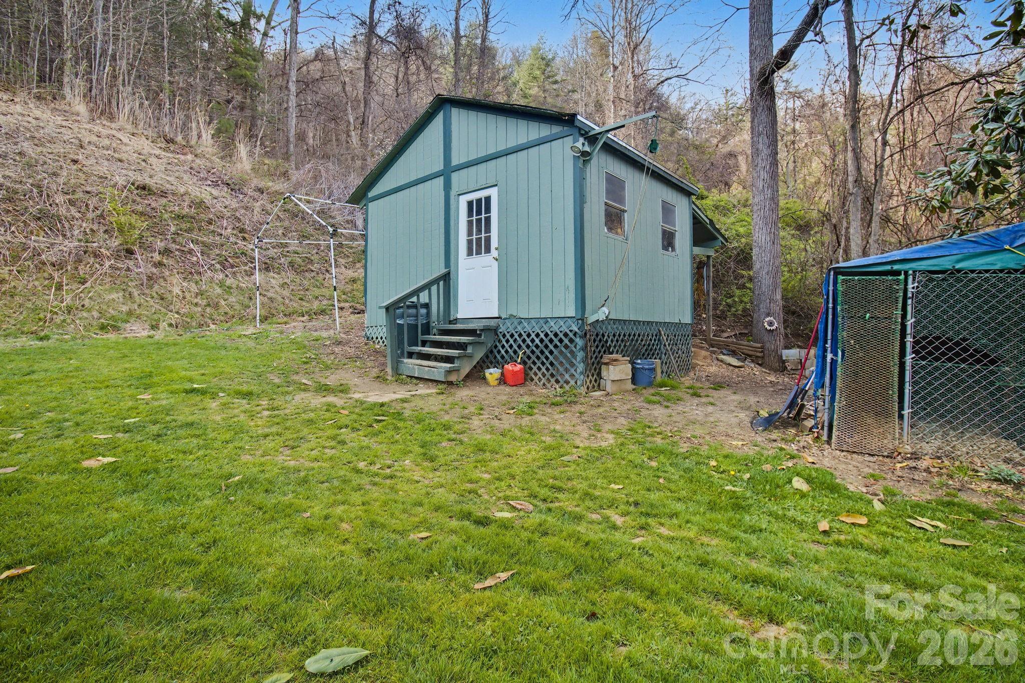 74 Chambers Road — Weaverville