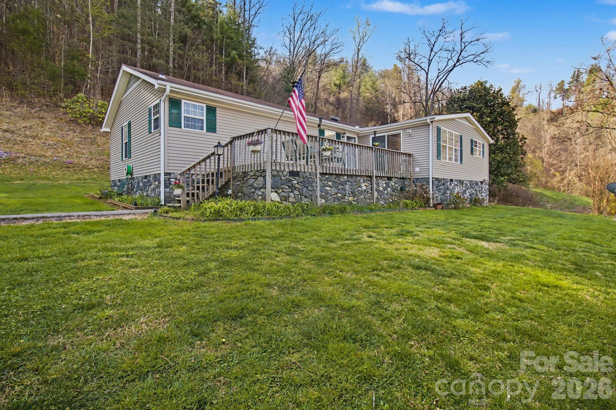 74 Chambers Road — Weaverville