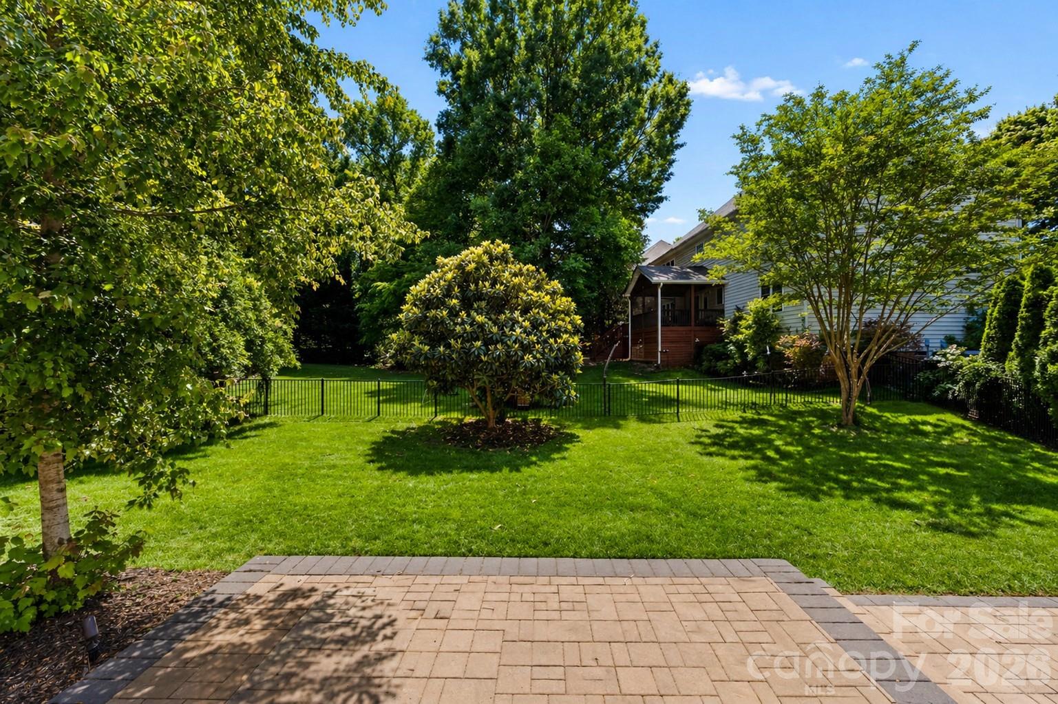 12106 Kane Alexander Drive — Huntersville