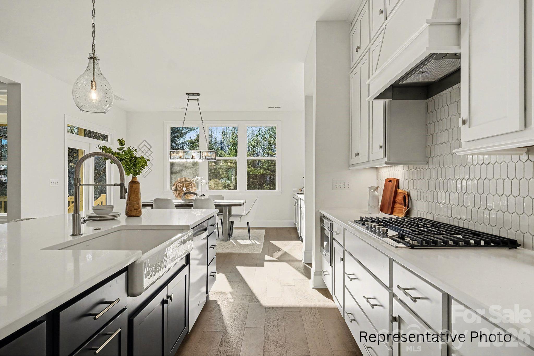 1264 Sage Pine Circle #15 — Clover
