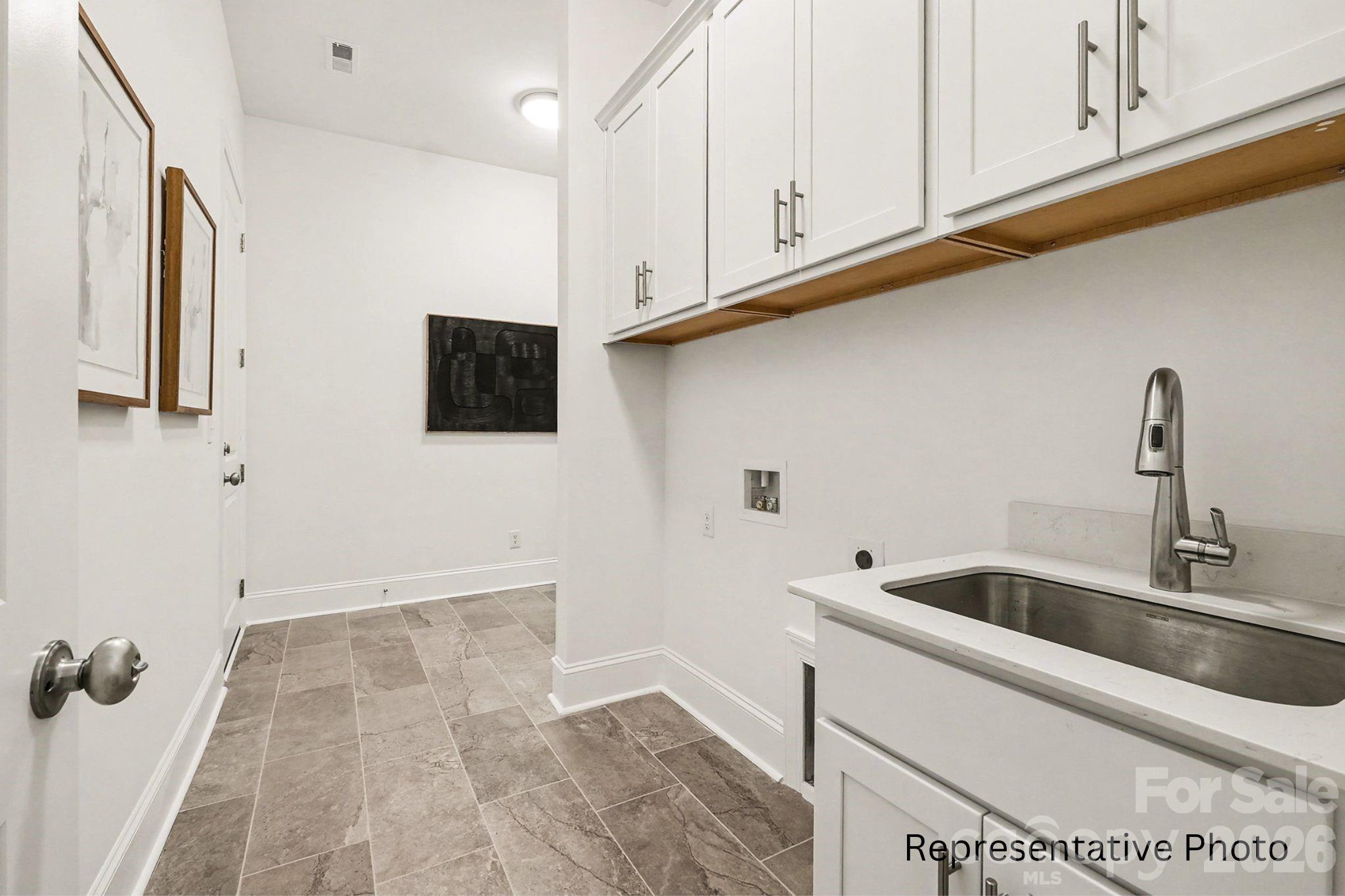 1264 Sage Pine Circle #15 — Clover