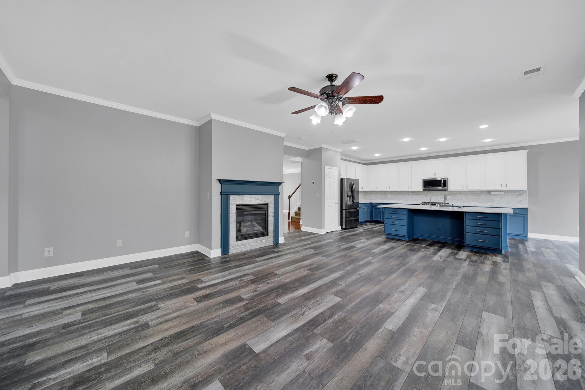 325 Mount Side Way — Fort Mill