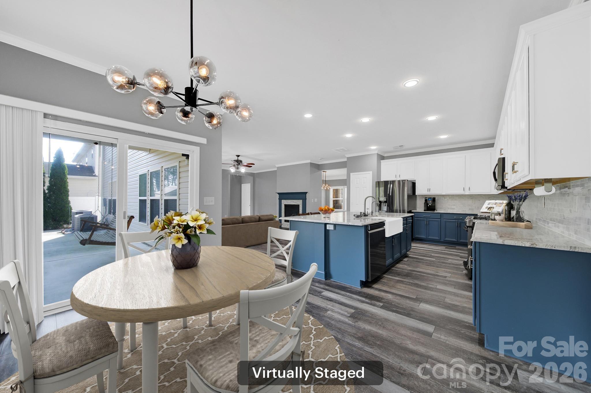 325 Mount Side Way — Fort Mill