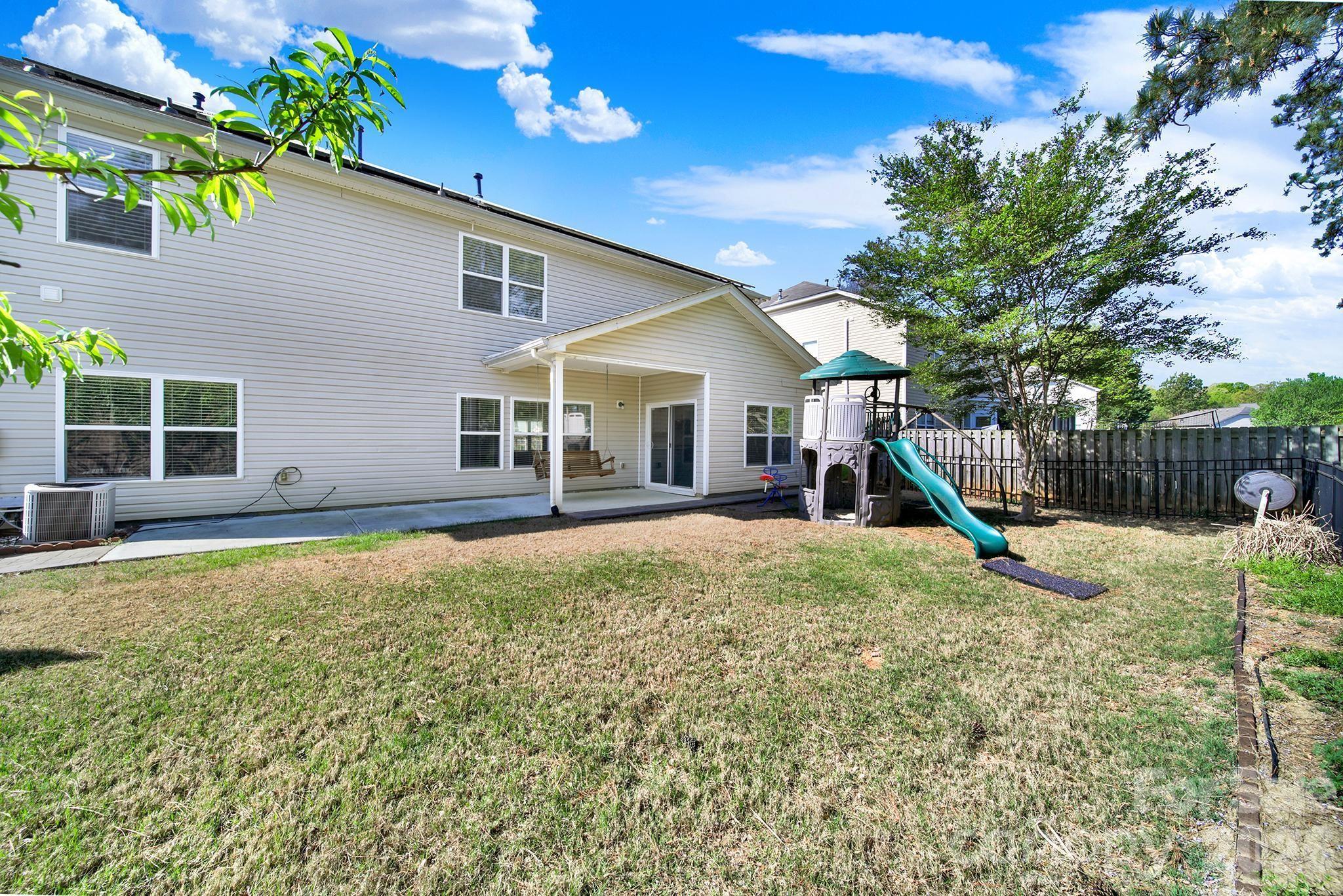 325 Mount Side Way — Fort Mill