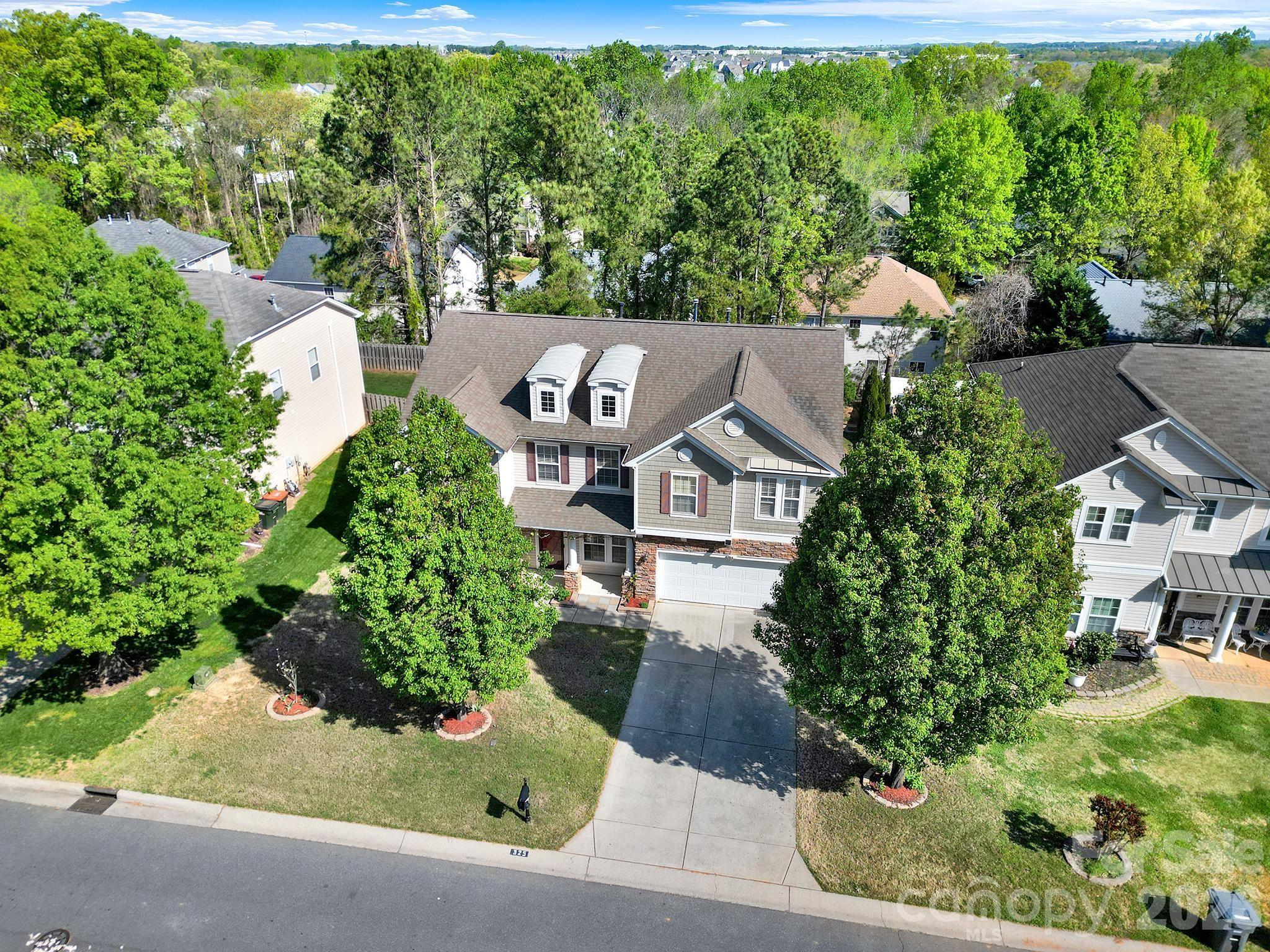 325 Mount Side Way — Fort Mill