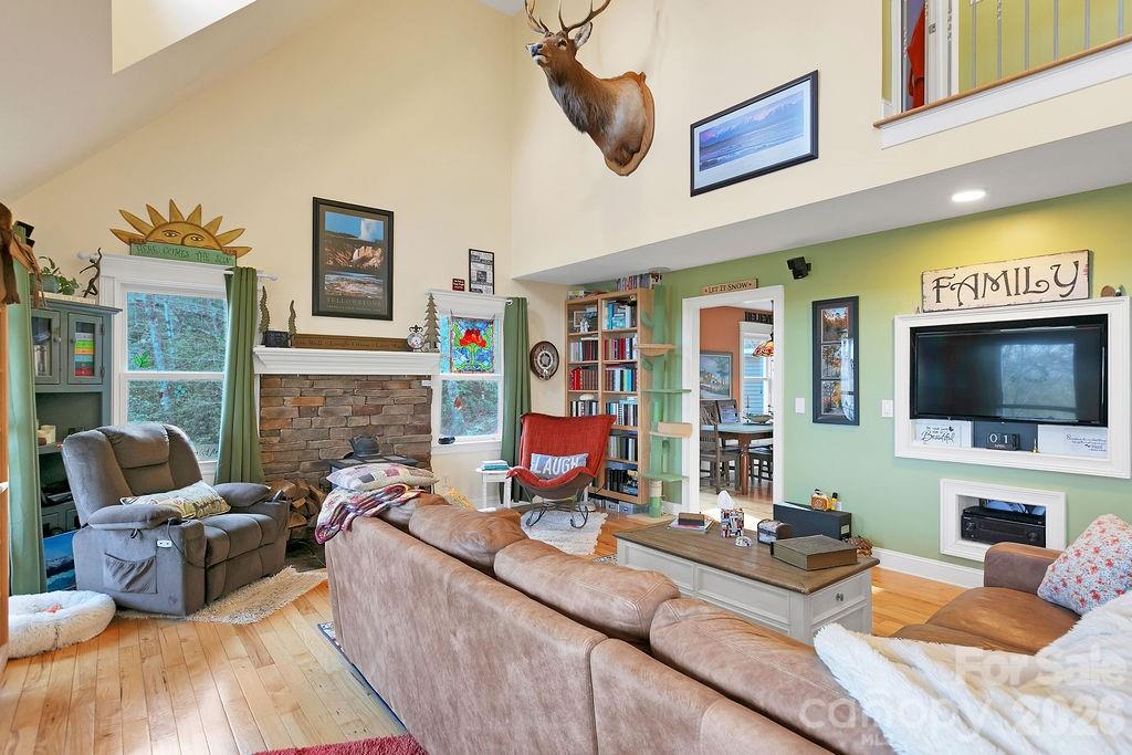 410 Forest Lake Road — Brevard