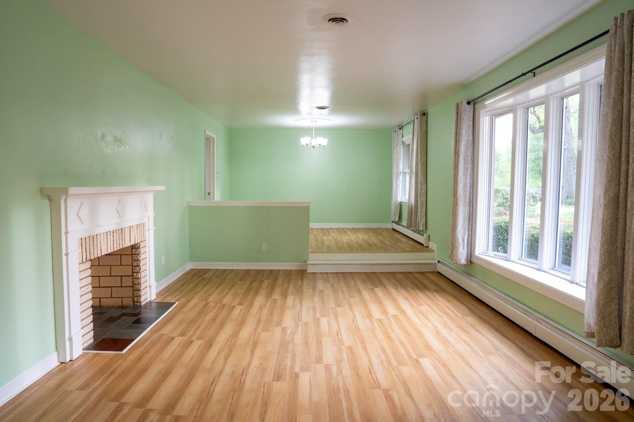 234 Edgewood Drive — Statesville