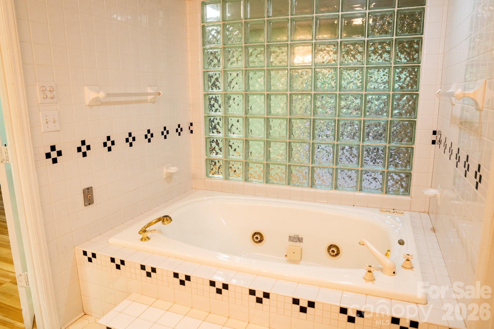 234 Edgewood Drive — Statesville