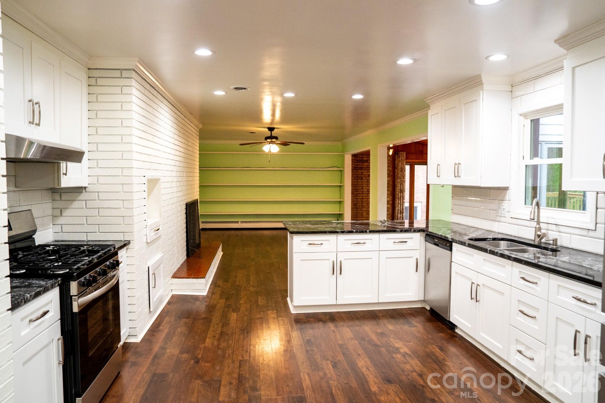 234 Edgewood Drive — Statesville