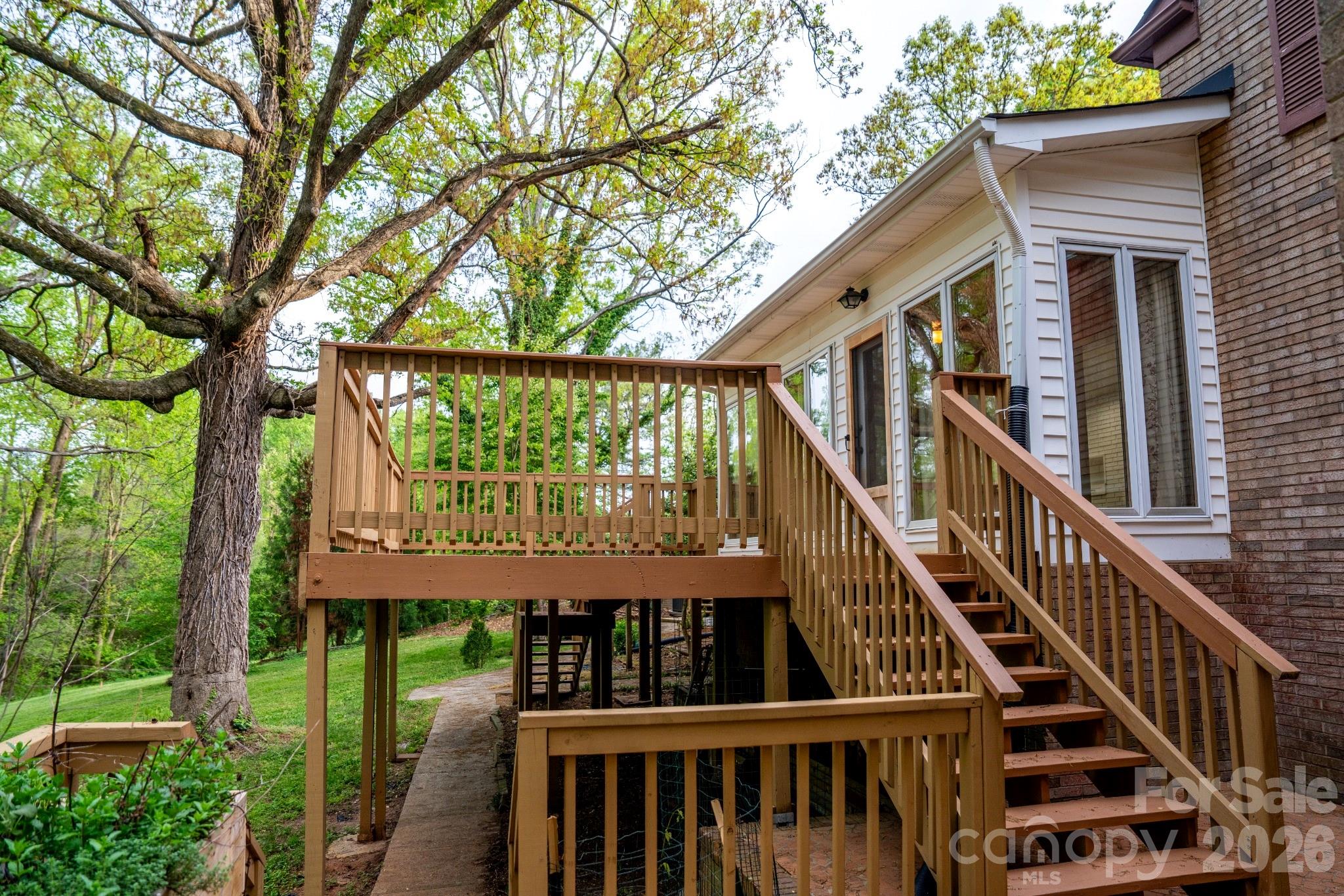 234 Edgewood Drive — Statesville