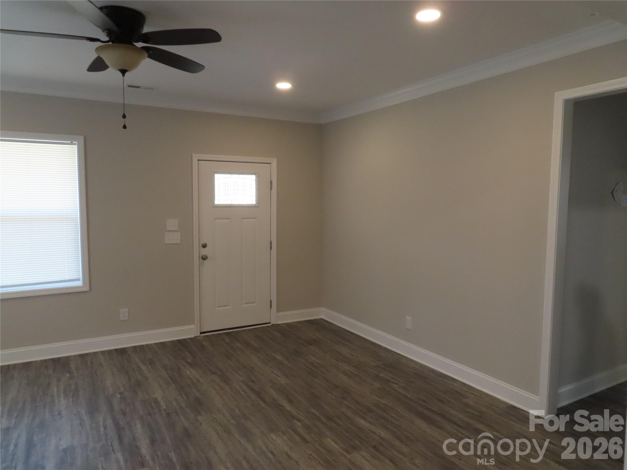3095 Hillcrest Road — York