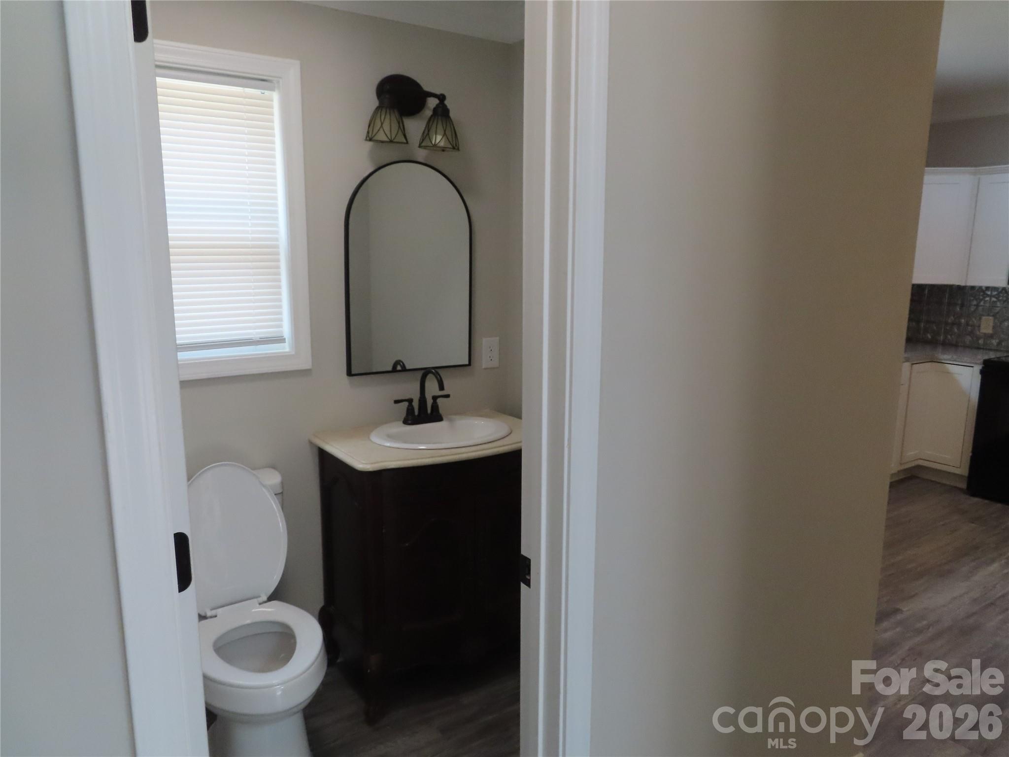 3095 Hillcrest Road — York
