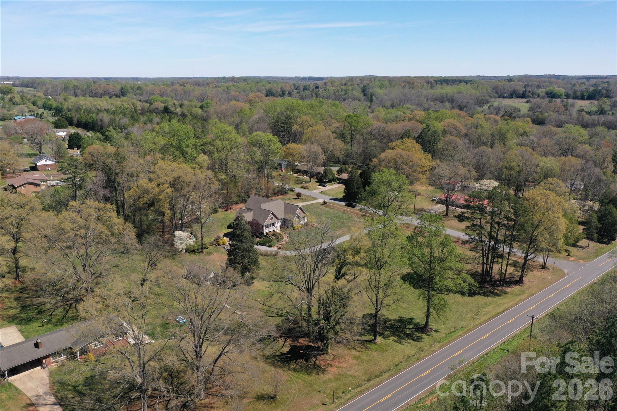 3085 James Street — Catawba