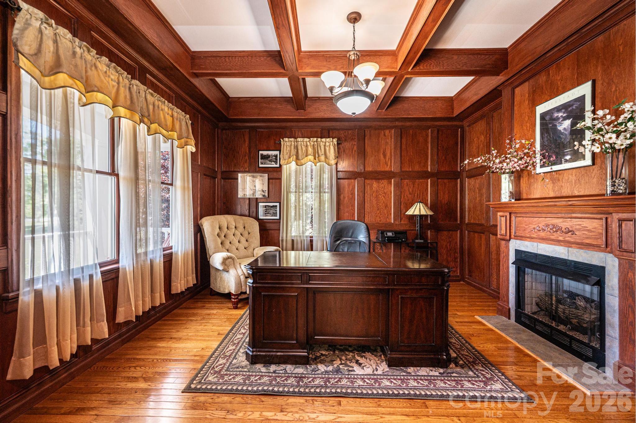 3085 James Street — Catawba