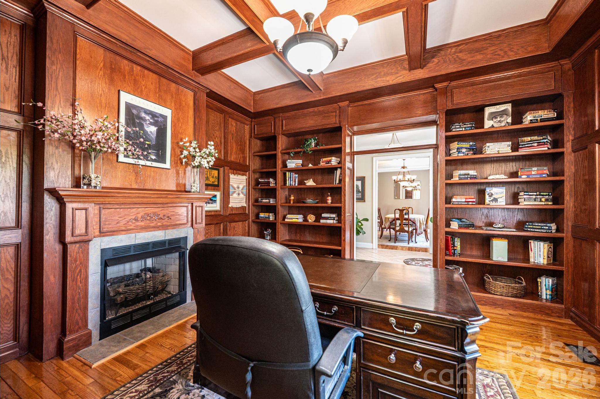 3085 James Street — Catawba