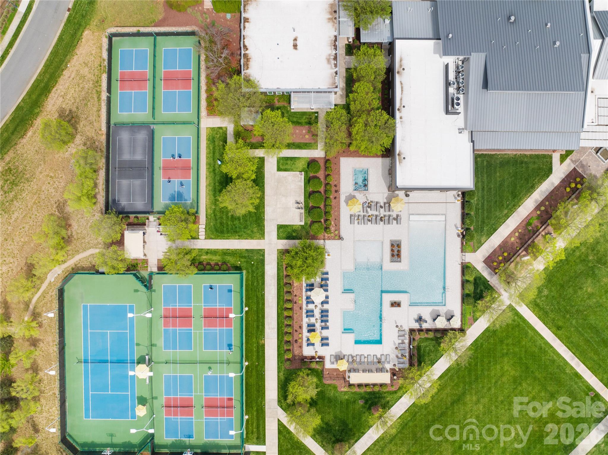 264 Flat Rock Drive — Denver