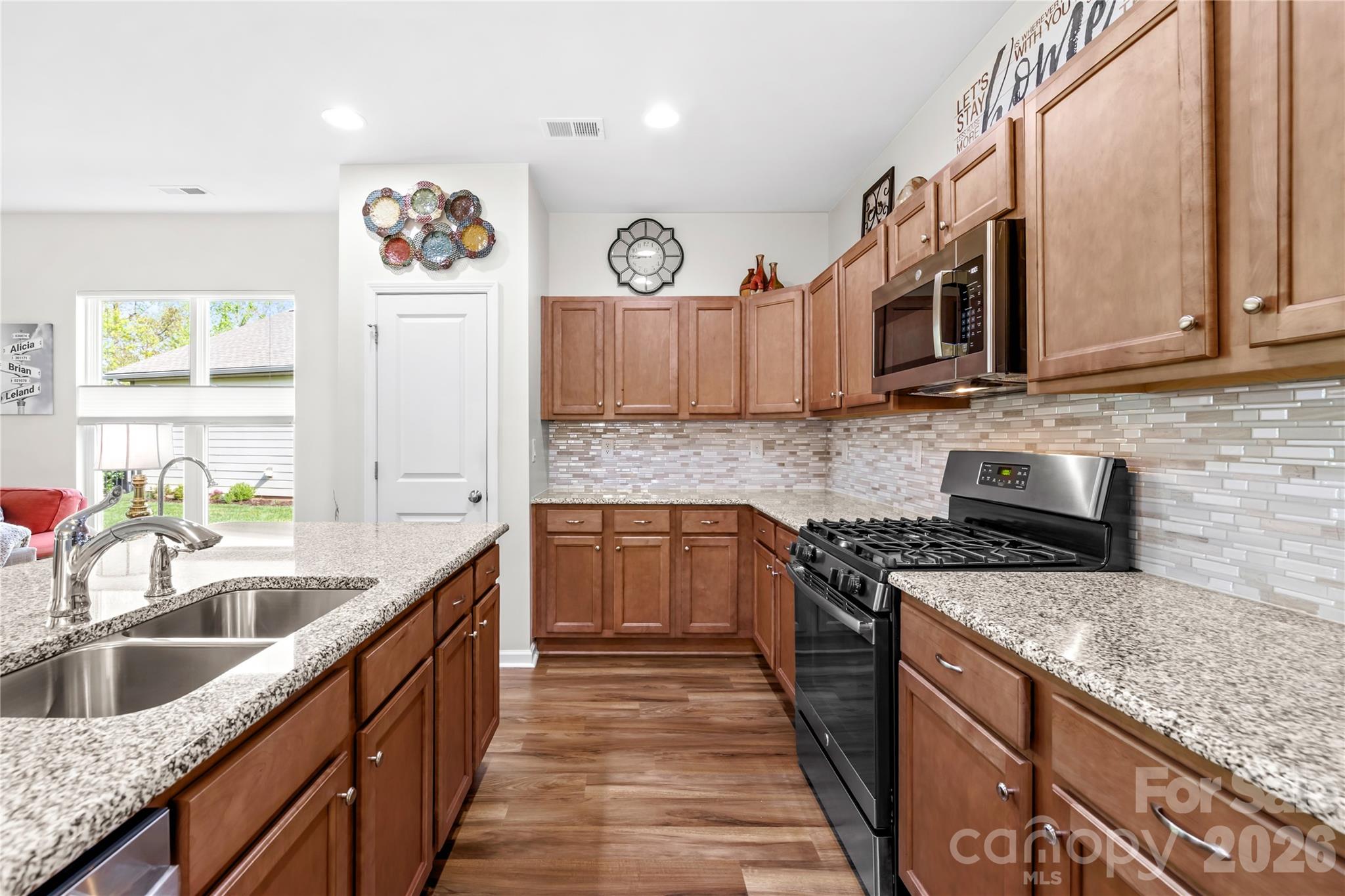 264 Flat Rock Drive — Denver